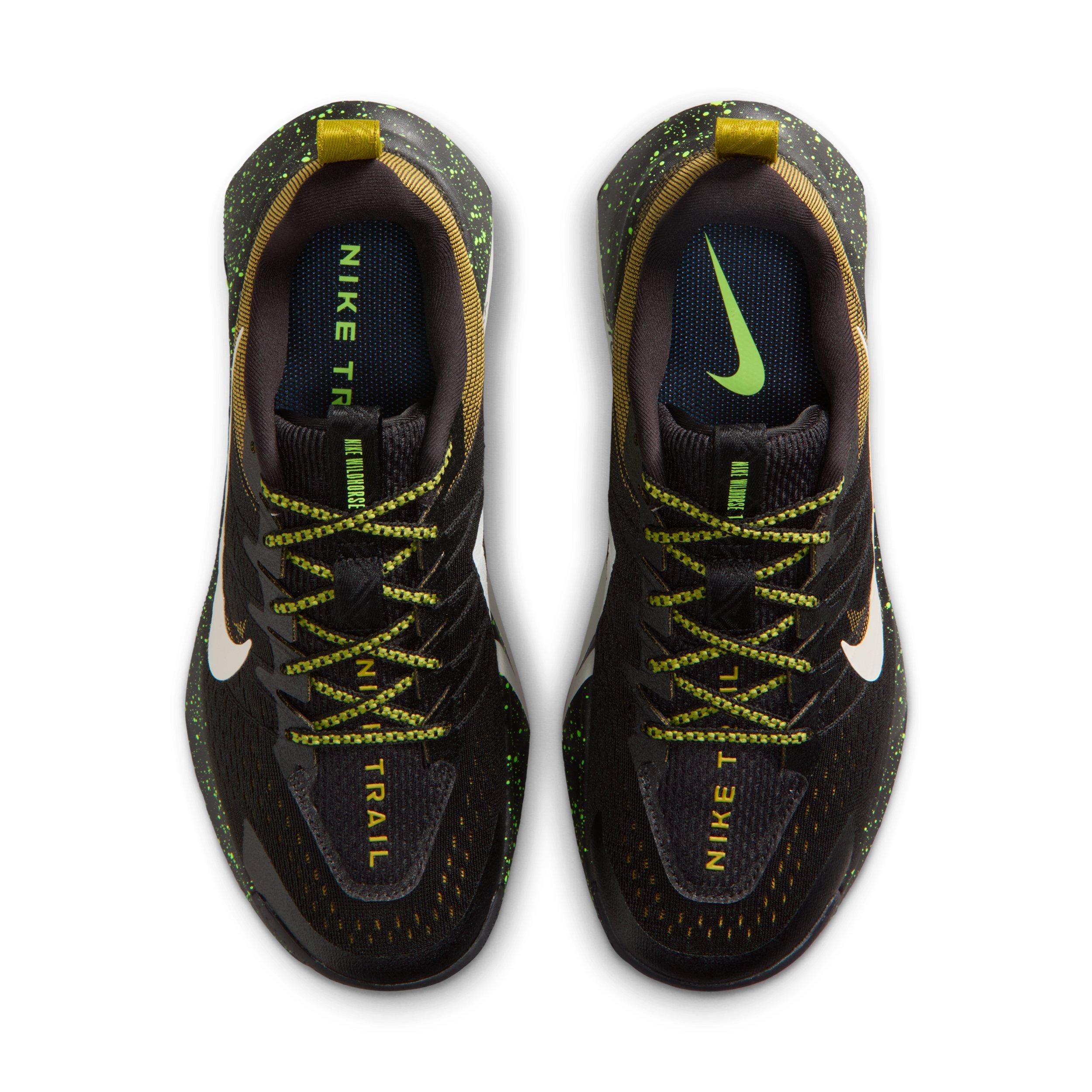 Nike Wildhorse 10 "Black/Peat Moss/Volt Ice/Phantom" Women's Trail Running Shoe - BLACK/MOSS/VOLT/PHANTOM Thumbnail View 4