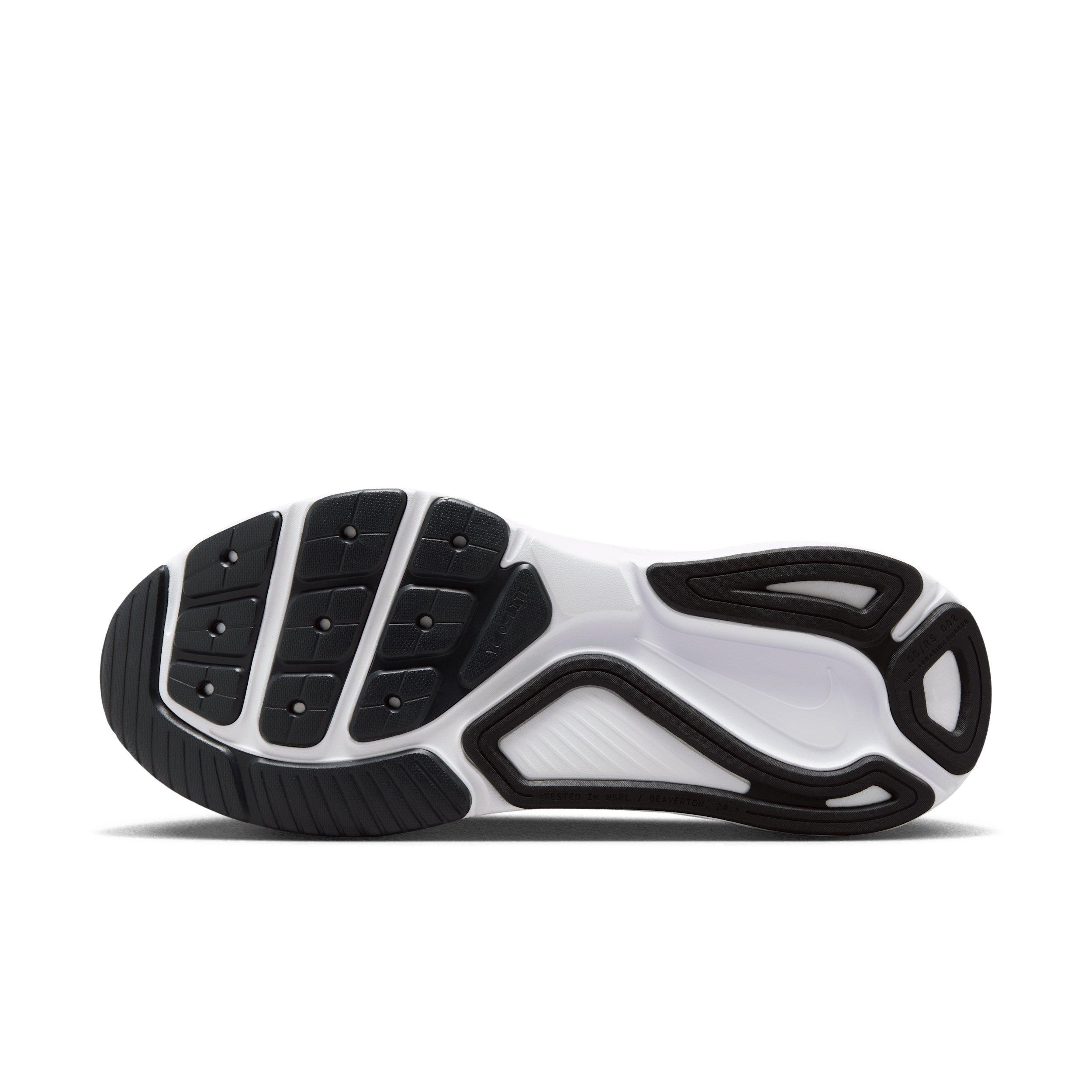 Nike Structure 26 "Black/Wolf Grey/Metallic Silver/White" Women's Wide Running Shoe - BLACK/GREY/SILVER/WHITE Thumbnail View 6