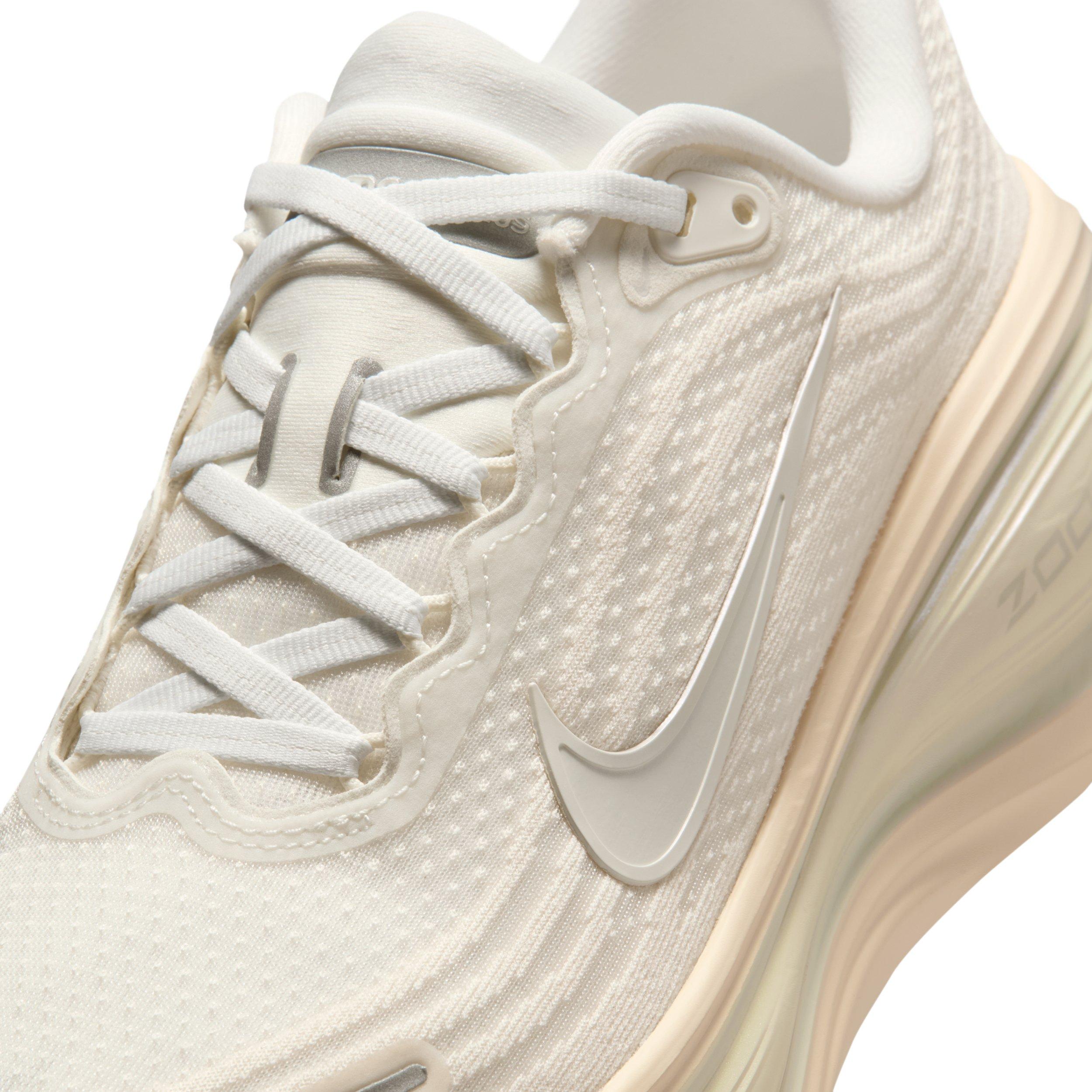Nike Vomero Plus "Summit White/Phantom/Pure Platinum/Chalk" Women's Running Shoe - WHITE/PHANTOM/PLATINUM/CHALK Thumbnail View 7