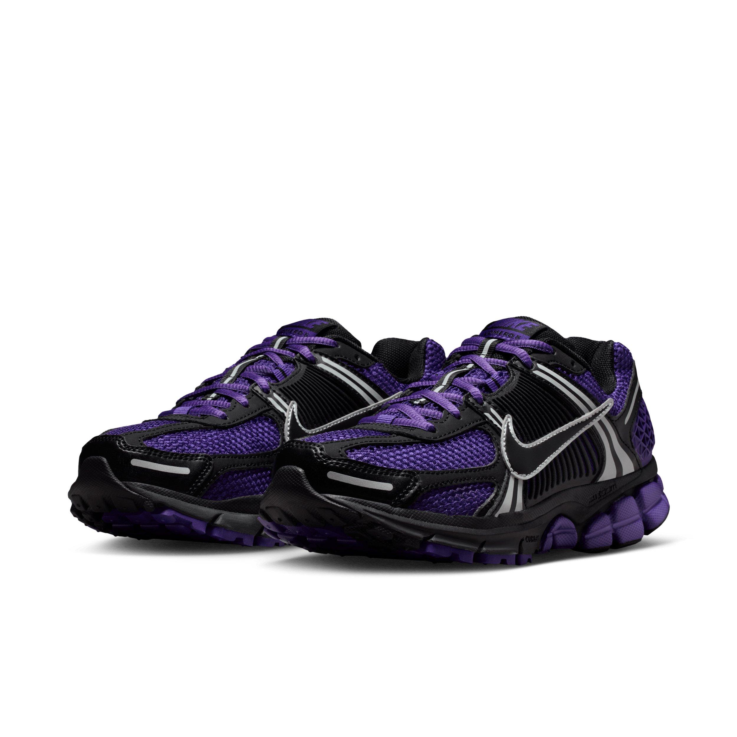 Nike Zoom Vomero 5 "Black/Court Purple/Hyper Grape/Black" Women's Shoe - BLACK/PURPLE/GRAPE/BLACK Thumbnail View 3