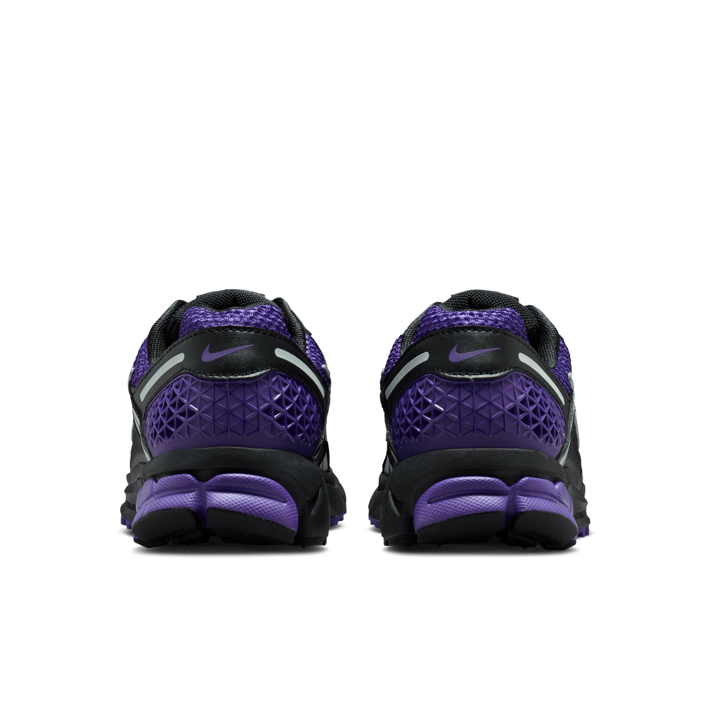 Nike Zoom Vomero 5 "Black/Court Purple/Hyper Grape/Black" Women's Shoe - BLACK/PURPLE/GRAPE/BLACK Thumbnail View 5