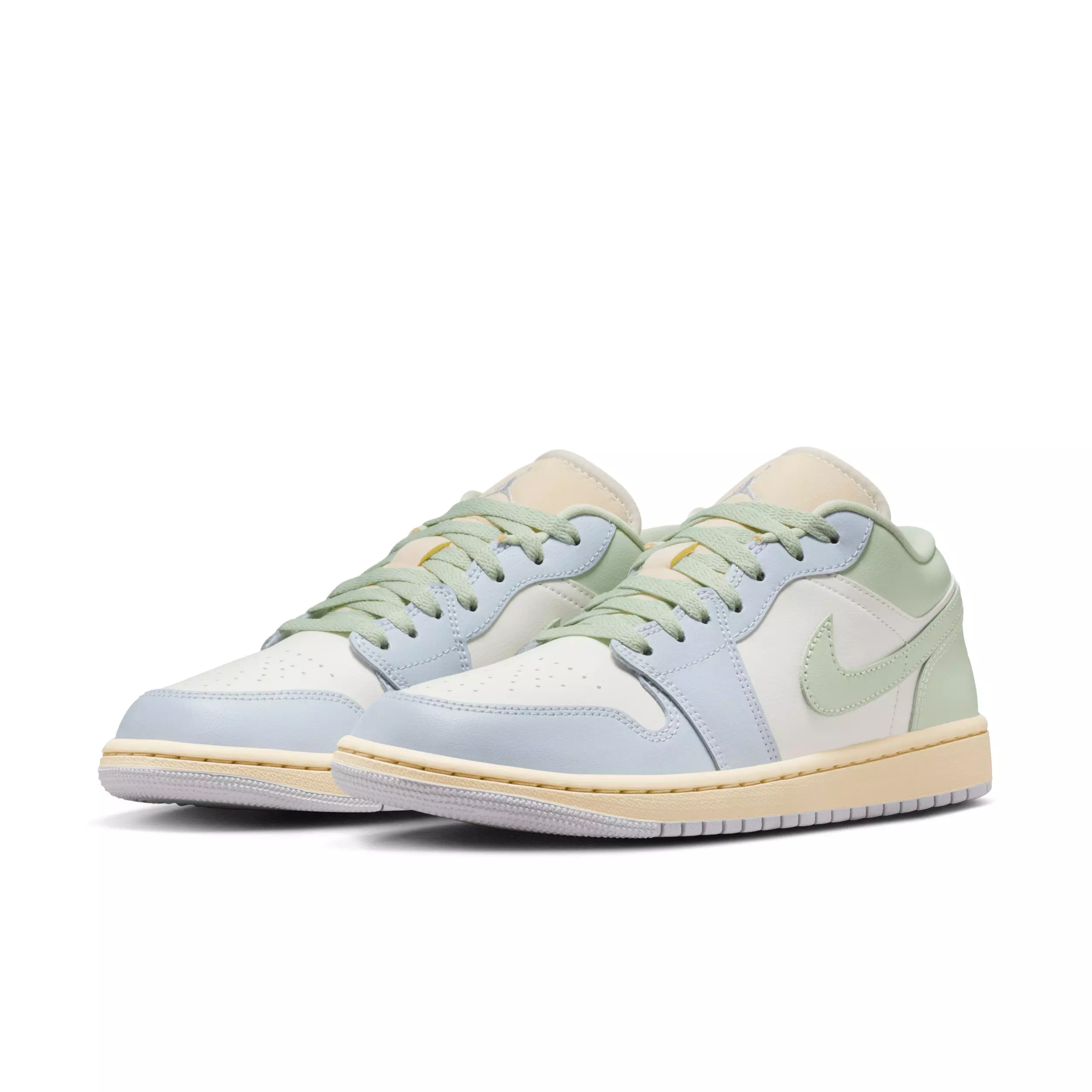 Jordan 1 Low "Sail/Aura/Muslin/Jade Aura" Women's Shoe - SAIL/AURA/MUSLIN/JADE