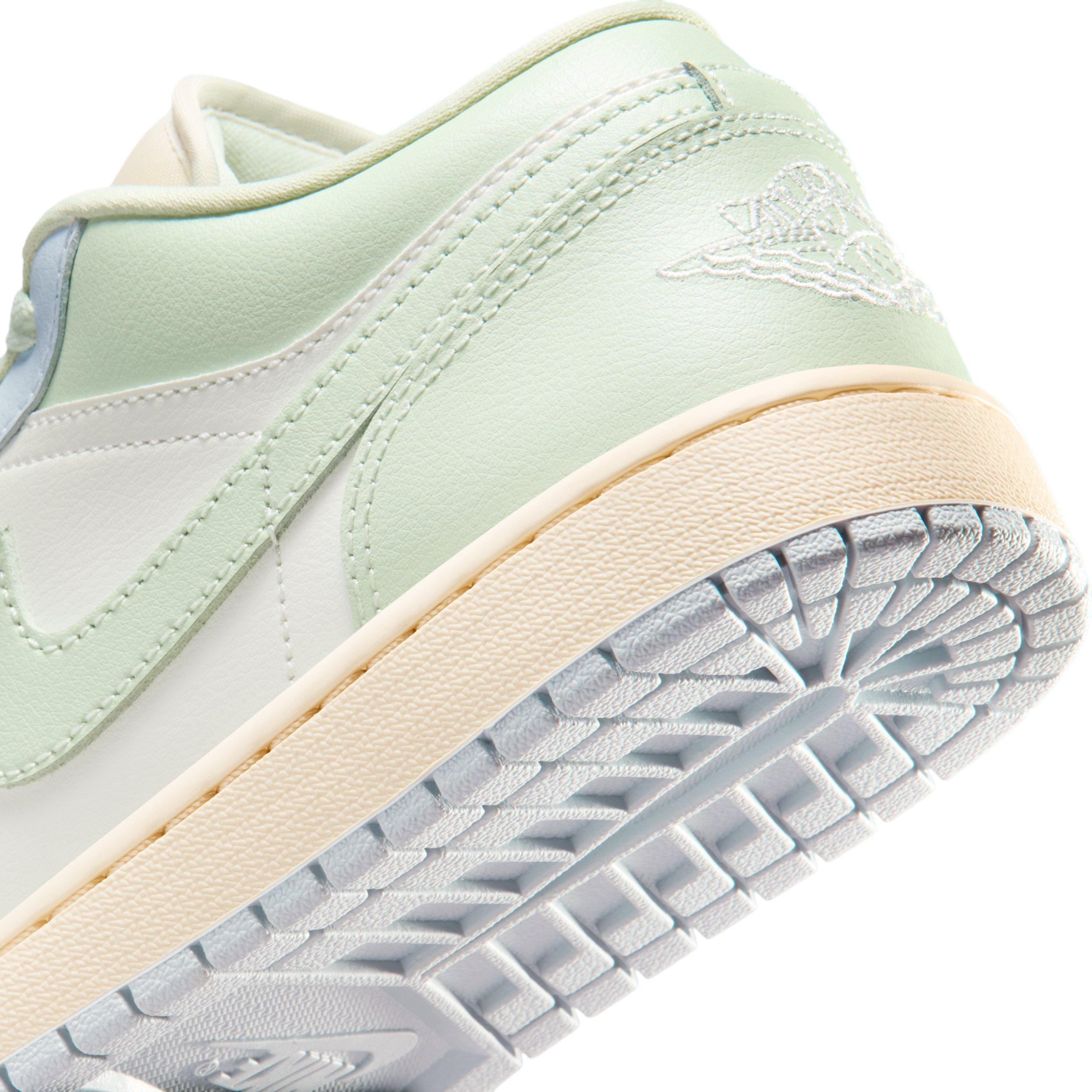 Jordan 1 Low "Sail/Aura/Muslin/Jade Aura" Women's Shoe - SAIL/AURA/MUSLIN/JADE Thumbnail View 8