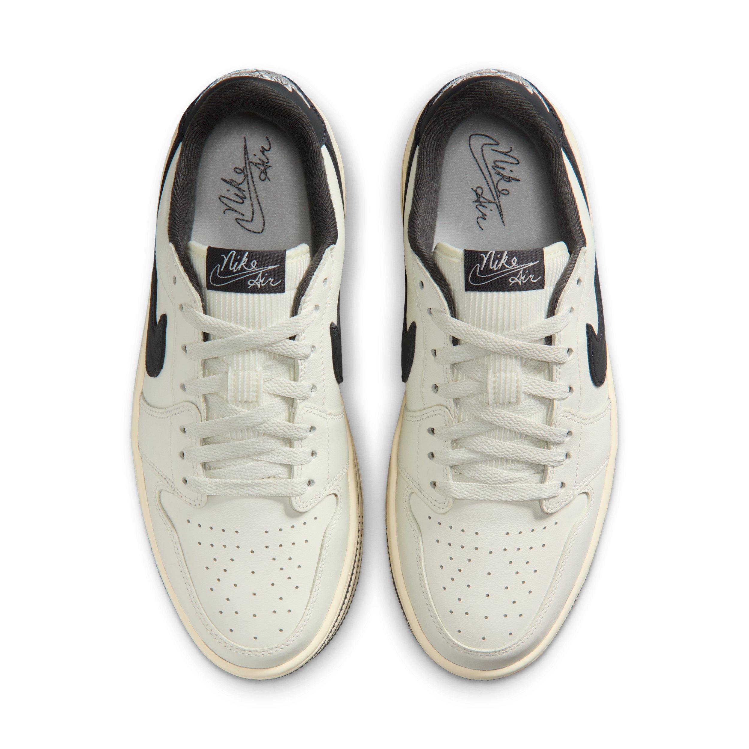 Jordan 1 Triple Stack "Sail/Coconut Milk/Anthracite" Women's Shoe - SAIL/MILK/ANTHRACITE Thumbnail View 4