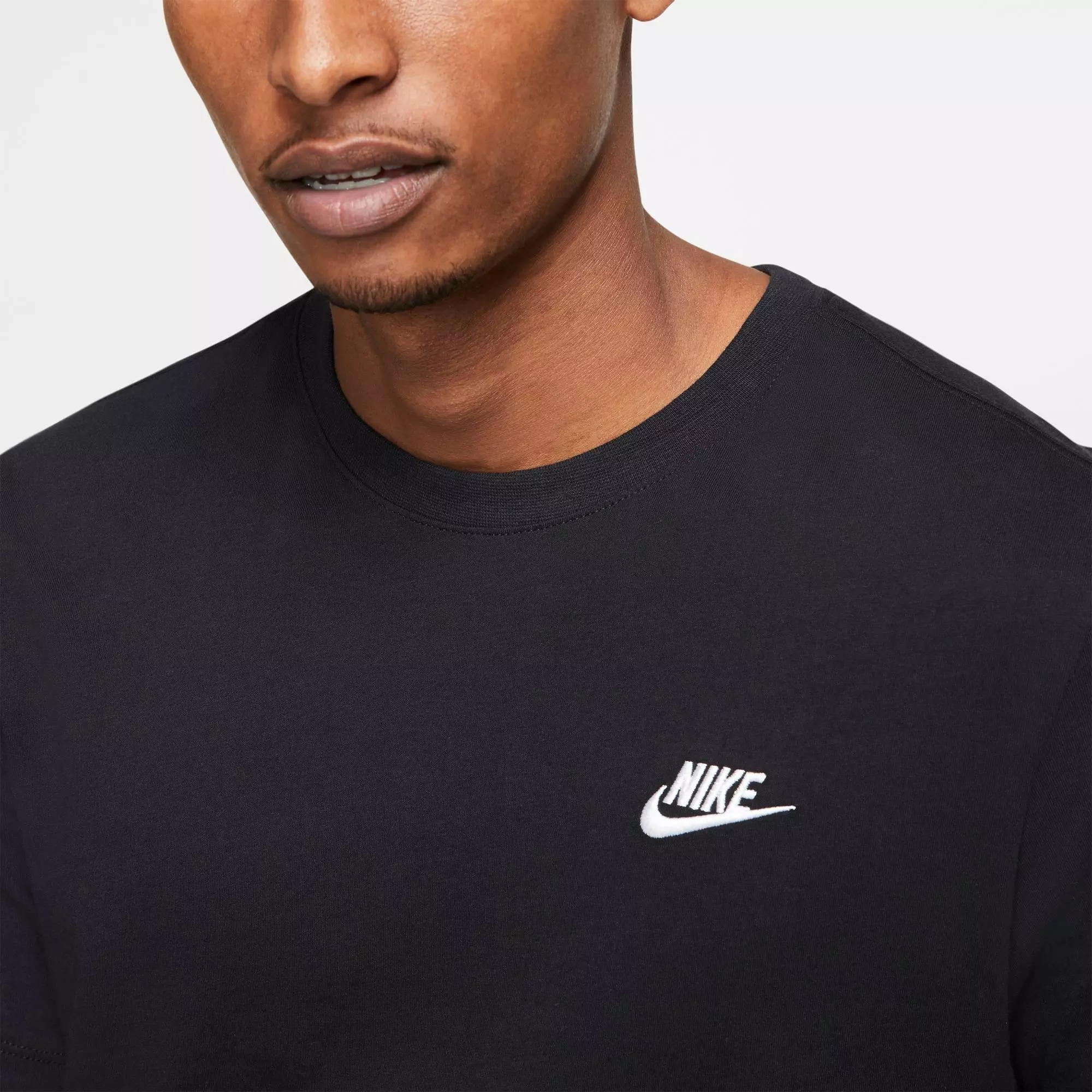 Nike Men's "Black" Sportswear Club Tee - BLACK