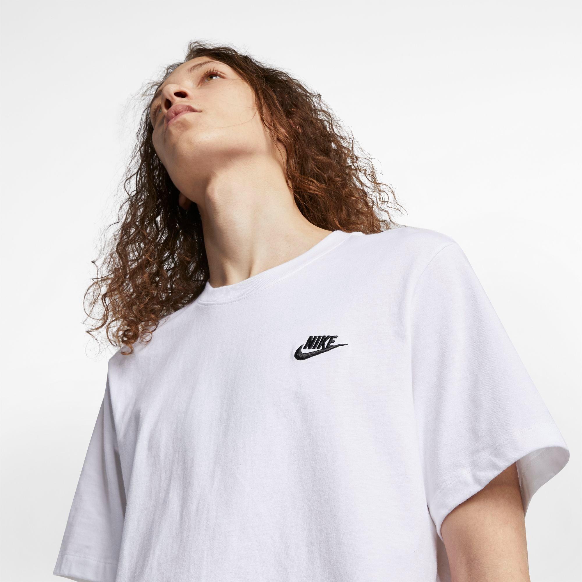 Nike Men's "White" Sportswear Club Tee - WHITE/BLACK Thumbnail View 3