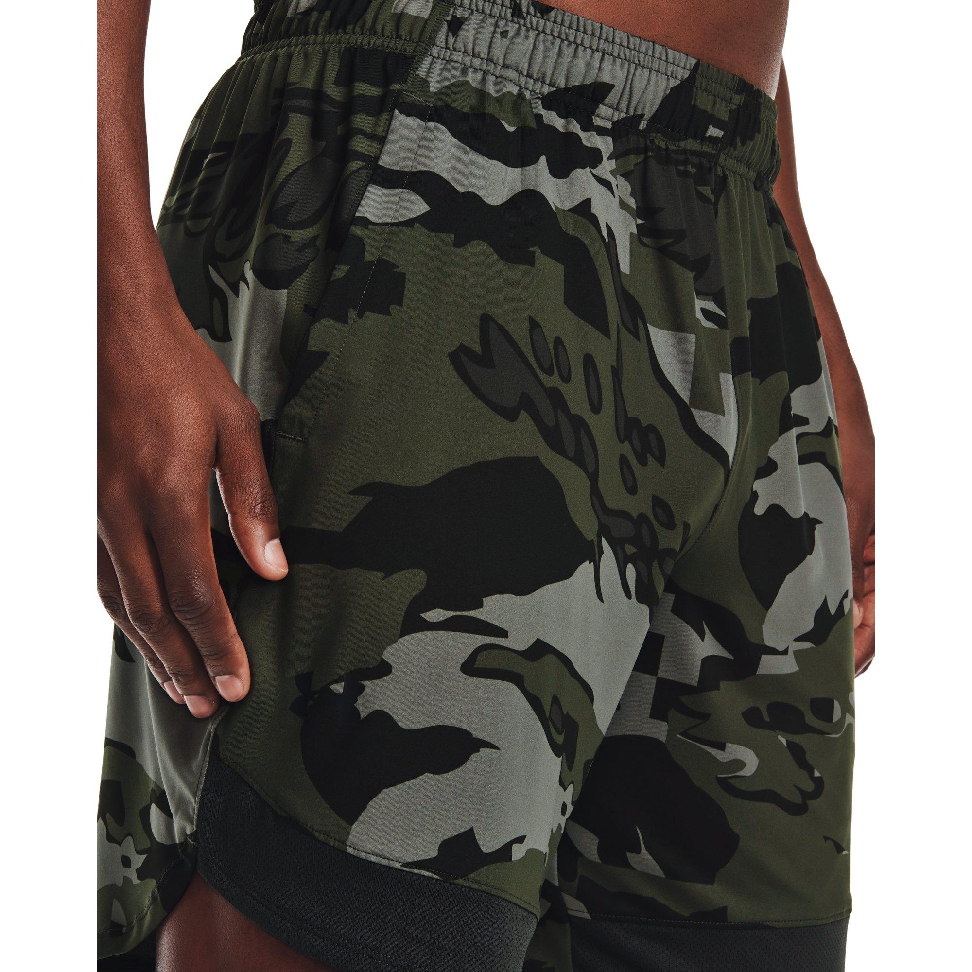 Under Armour Men's Train Stretch Shorts - CAMOUFLAGE Thumbnail View 1