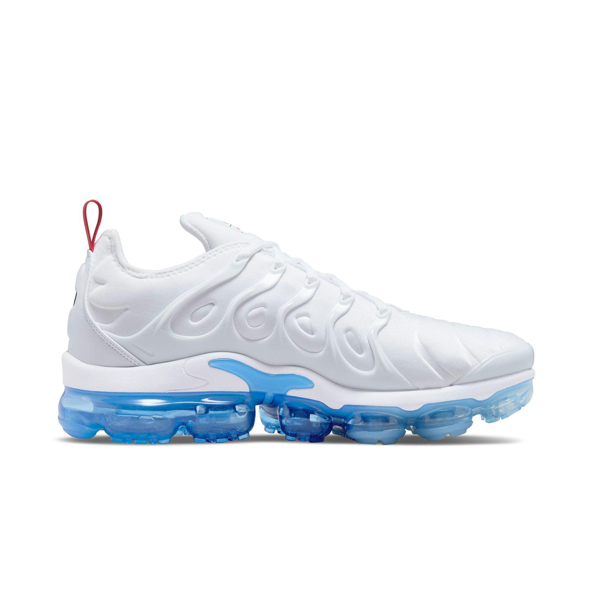 White vapormax sale blue bottom