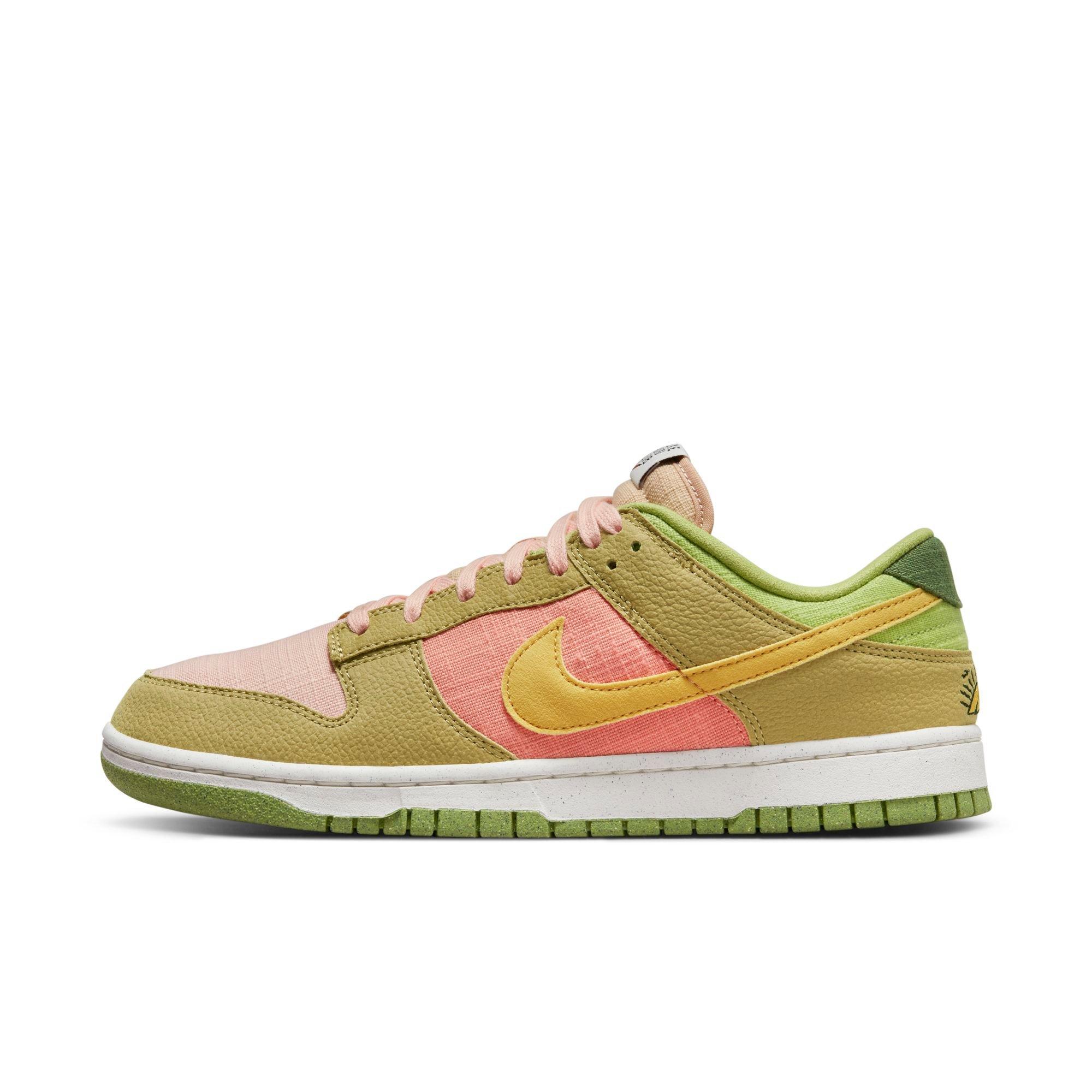 Nike Dunk Low Retro SE Next Nature 