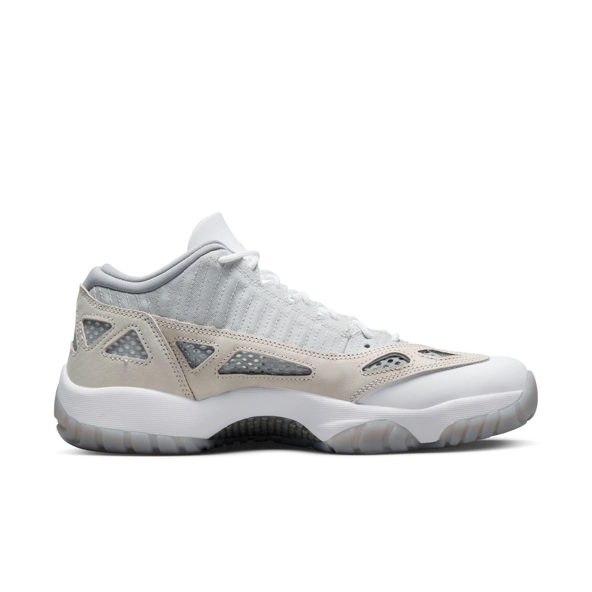 Jordan 11 Retro Low IE 