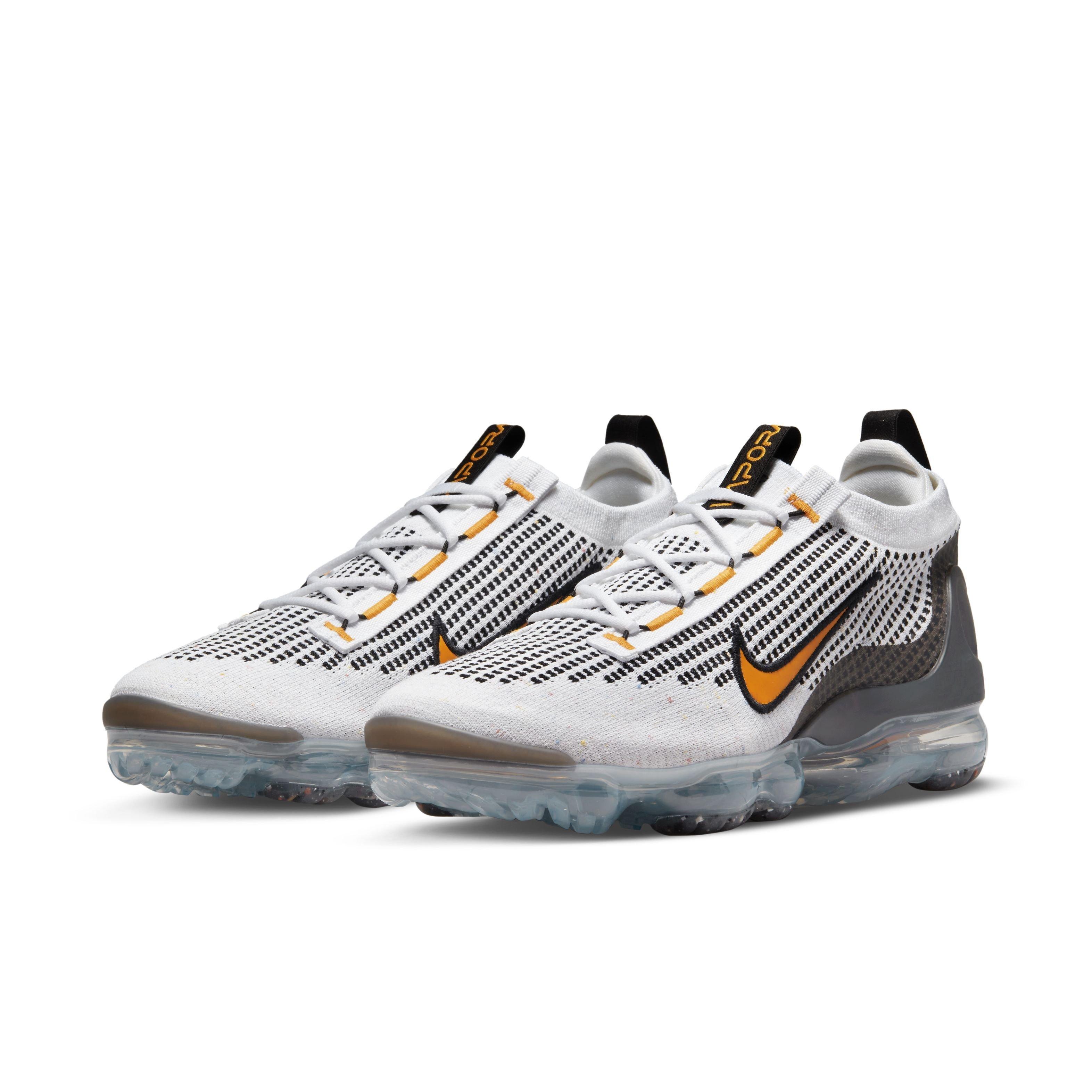 Nike Air VaporMax 2021 FK "White/Kumquat/Black/Anthracite" Men's Shoe - WHITE/ORANGE Thumbnail View 3