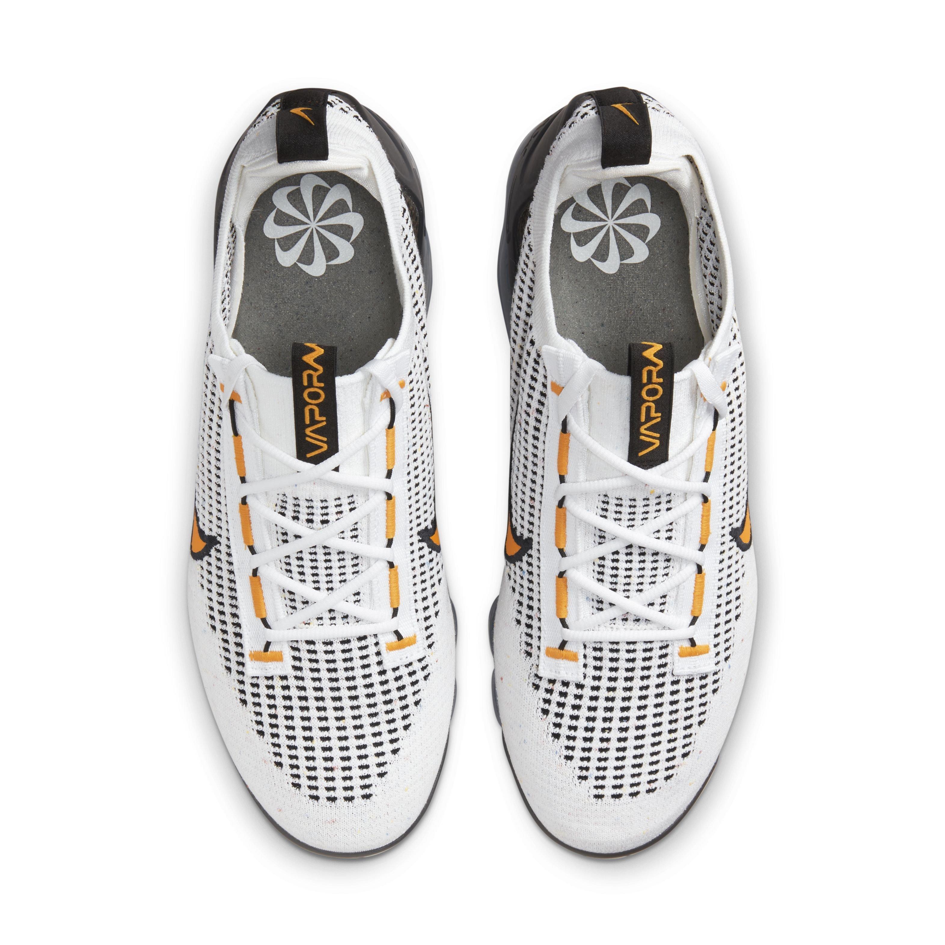 Nike Air VaporMax 2021 FK "White/Kumquat/Black/Anthracite" Men's Shoe - WHITE/ORANGE Thumbnail View 4