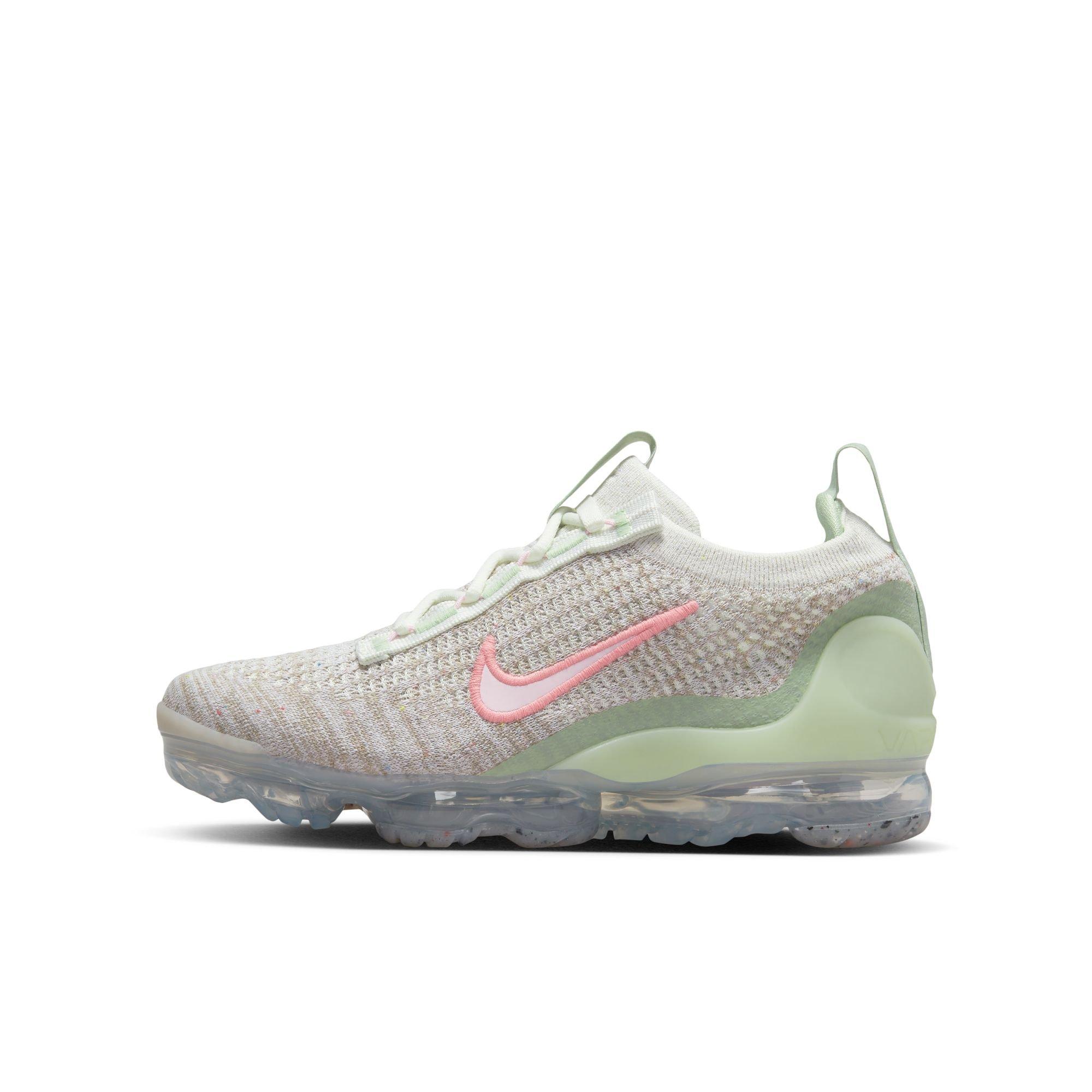 Vapormax cheap grey pink