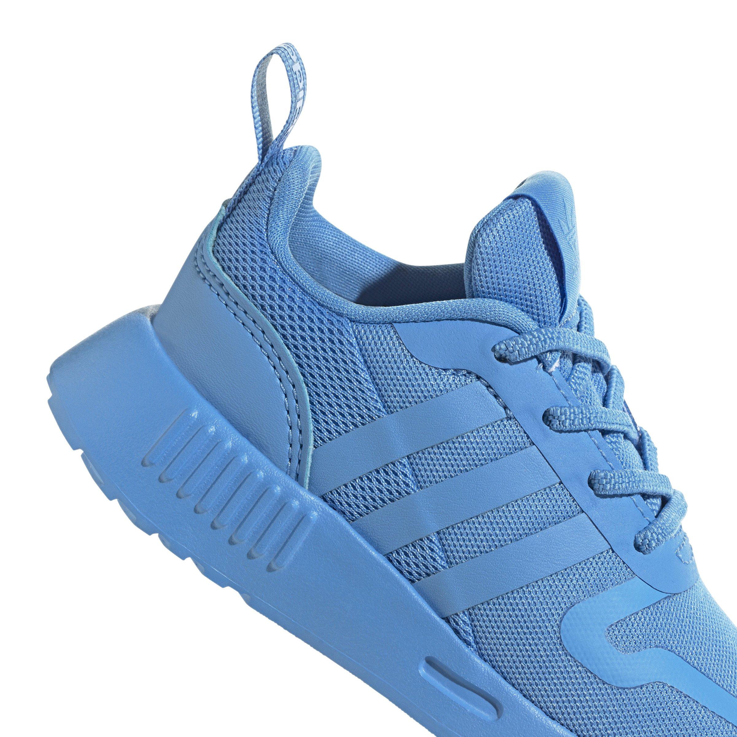 Women's light hotsell blue adidas sneakers