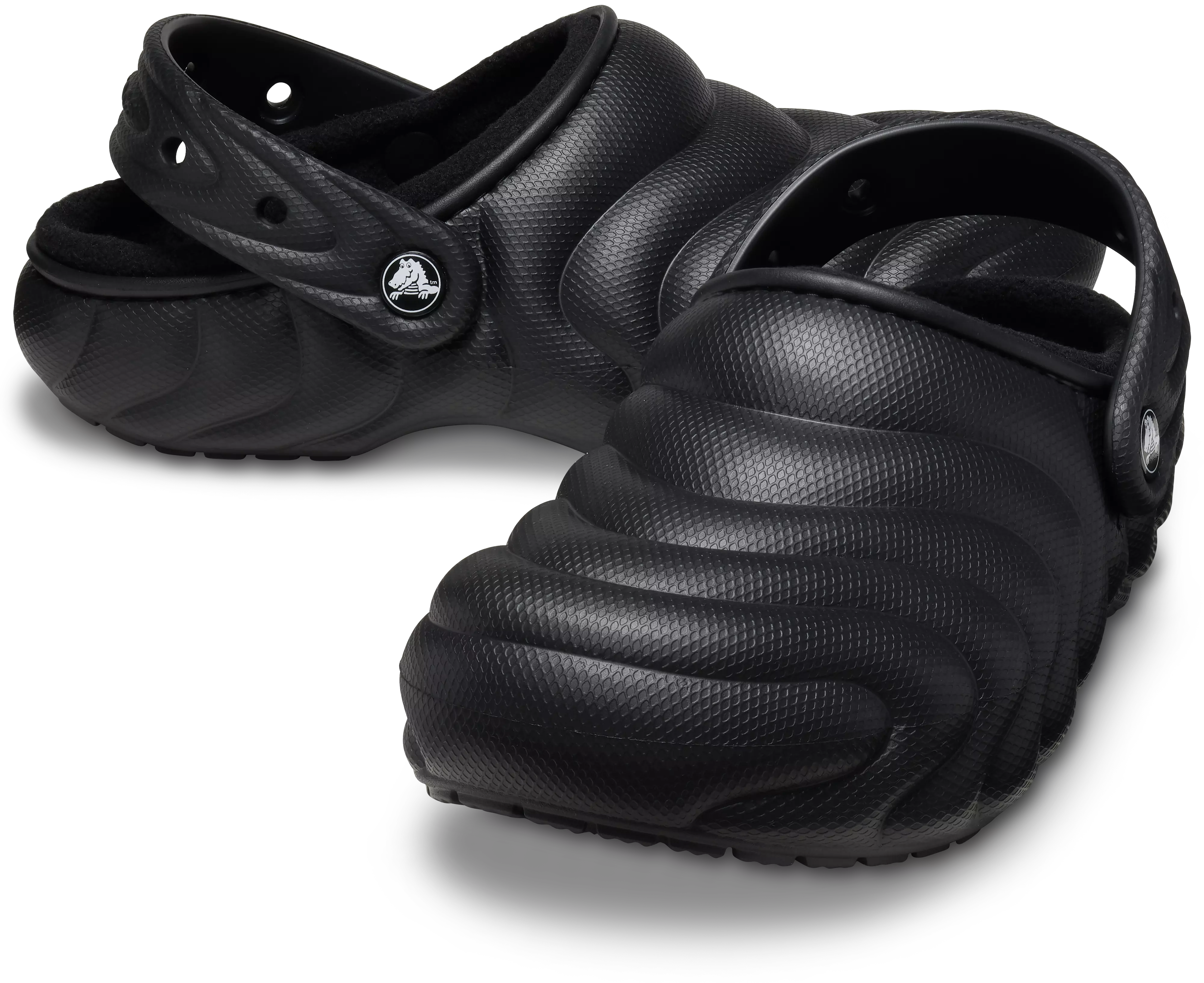 Crocs Classic Lined Overpuff "Black" Unisex Clog - BLACK