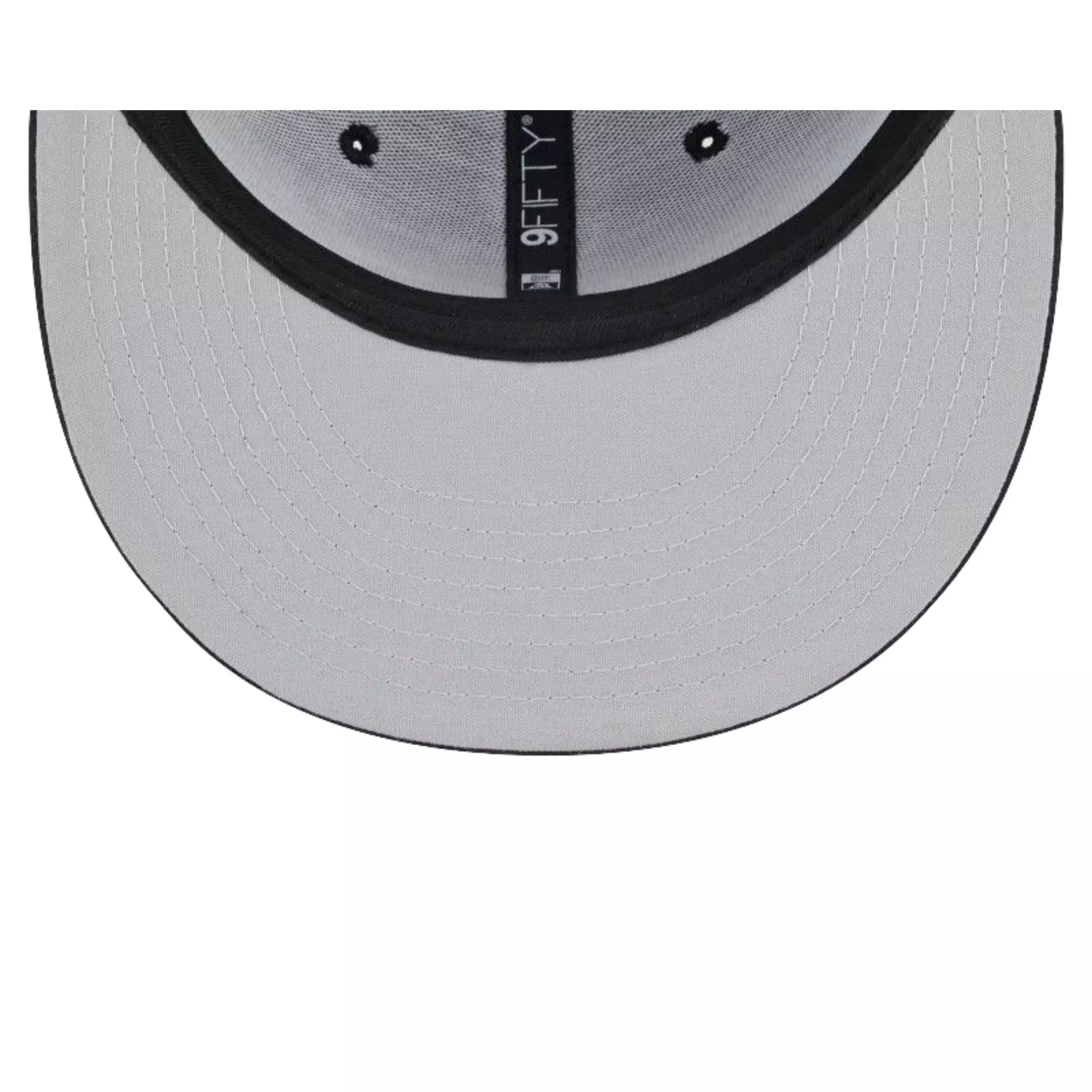 New Era Dallas Cowboys Star Logo Trucker 9FIFTY Snapback-Black - BLACK