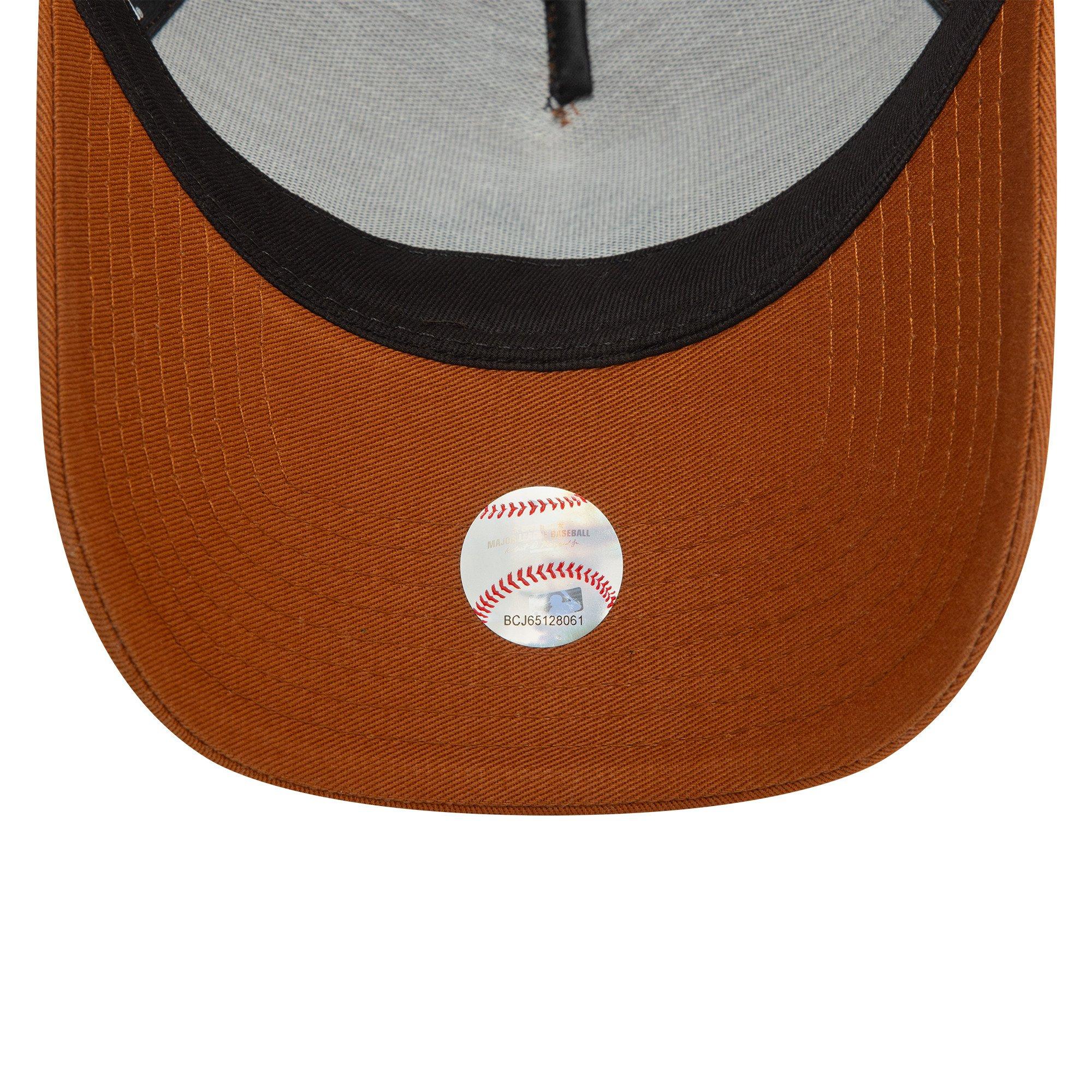 Men's New Era New York Yankees 9FORTY E-Frame Essential Snapback-Dark Orange