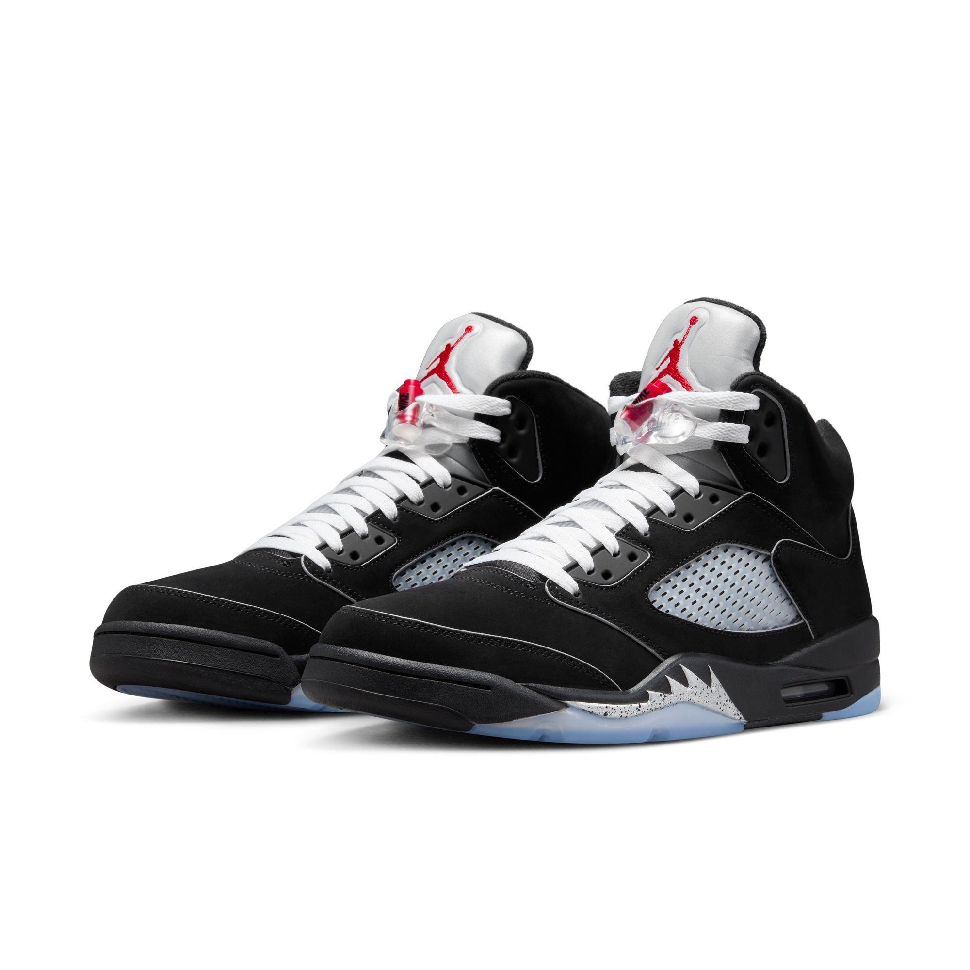 Jordan 5 Retro "Reimagined" Men's Shoe - BLACK/WHITE/METALLIC SILVER Thumbnail View 3
