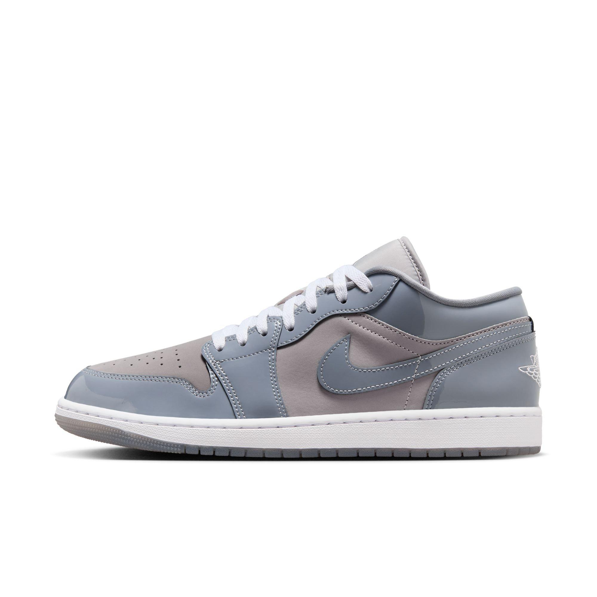 Jordan 1 Low SE "Medium Grey/Cool Grey/White" Men's Shoe - GREY Thumbnail View 3
