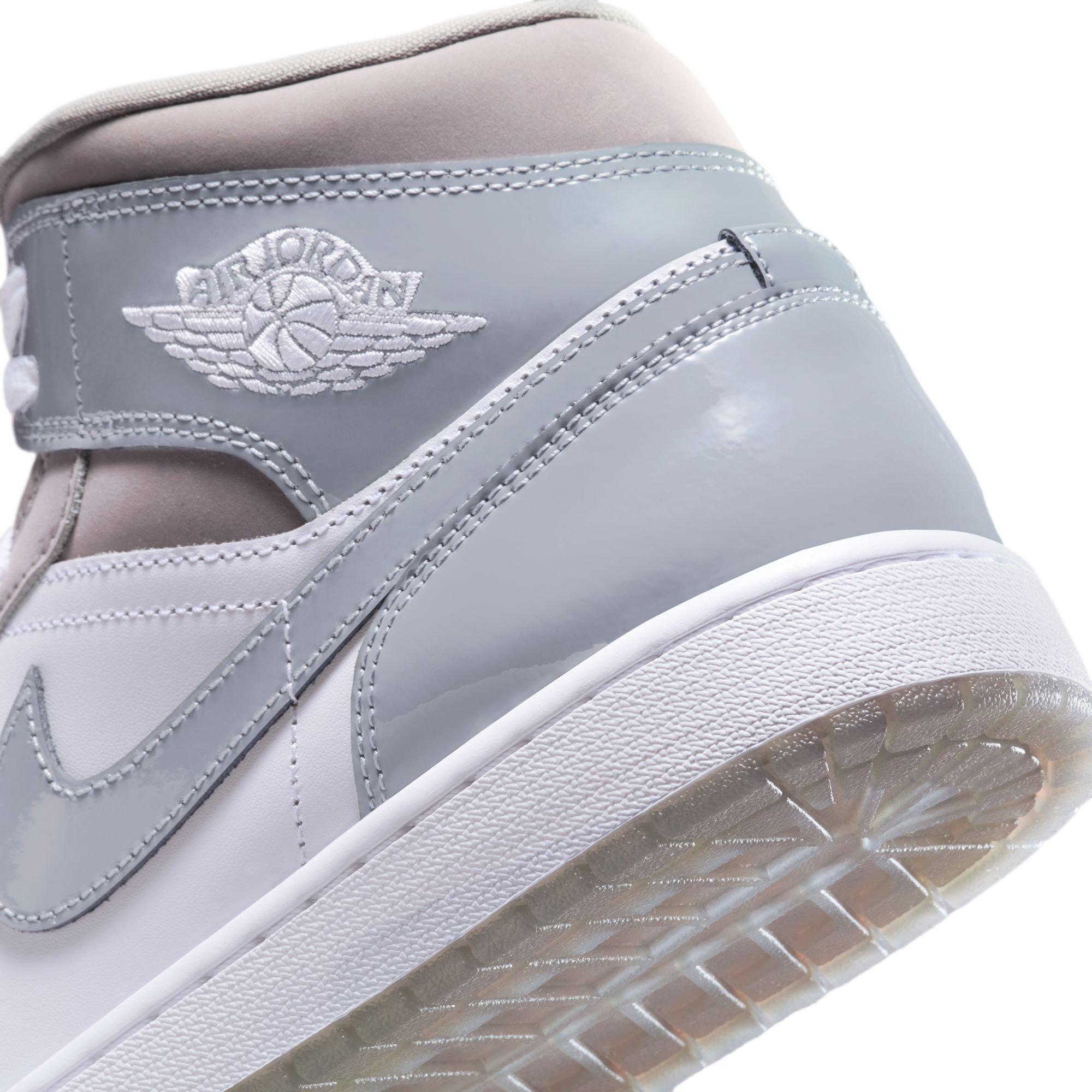 Jordan 1 Mid SE 