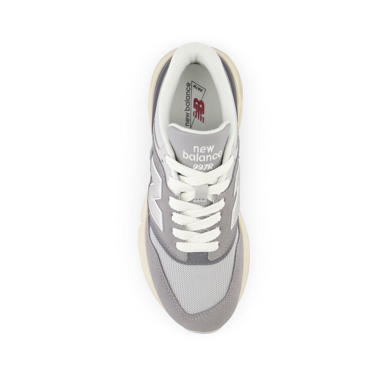 New Balance 997 Grade School Boys' "Grey/Silver" Shoe