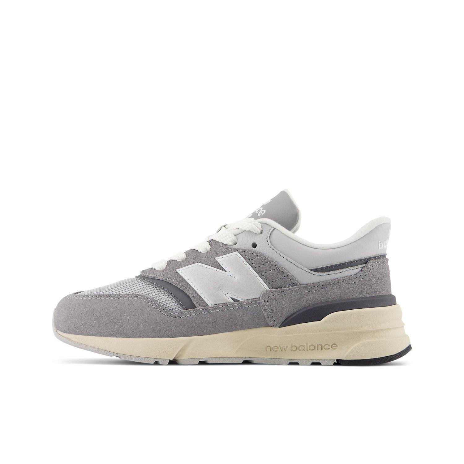 New Balance 997R Preschool Boys' Grey/Silver Shoe | Hibbett