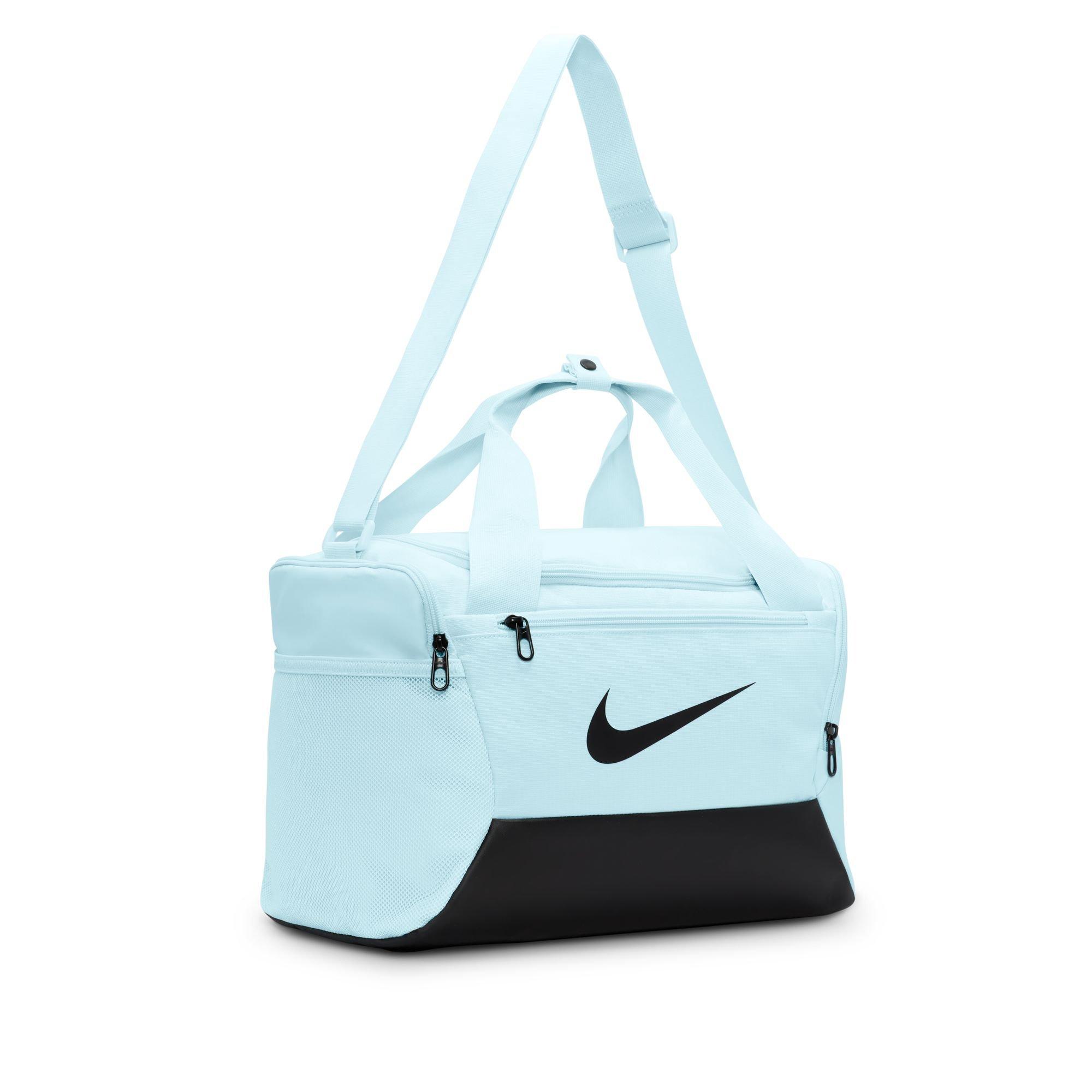 Nike Brasilla 9.5 Training Duffle Bag