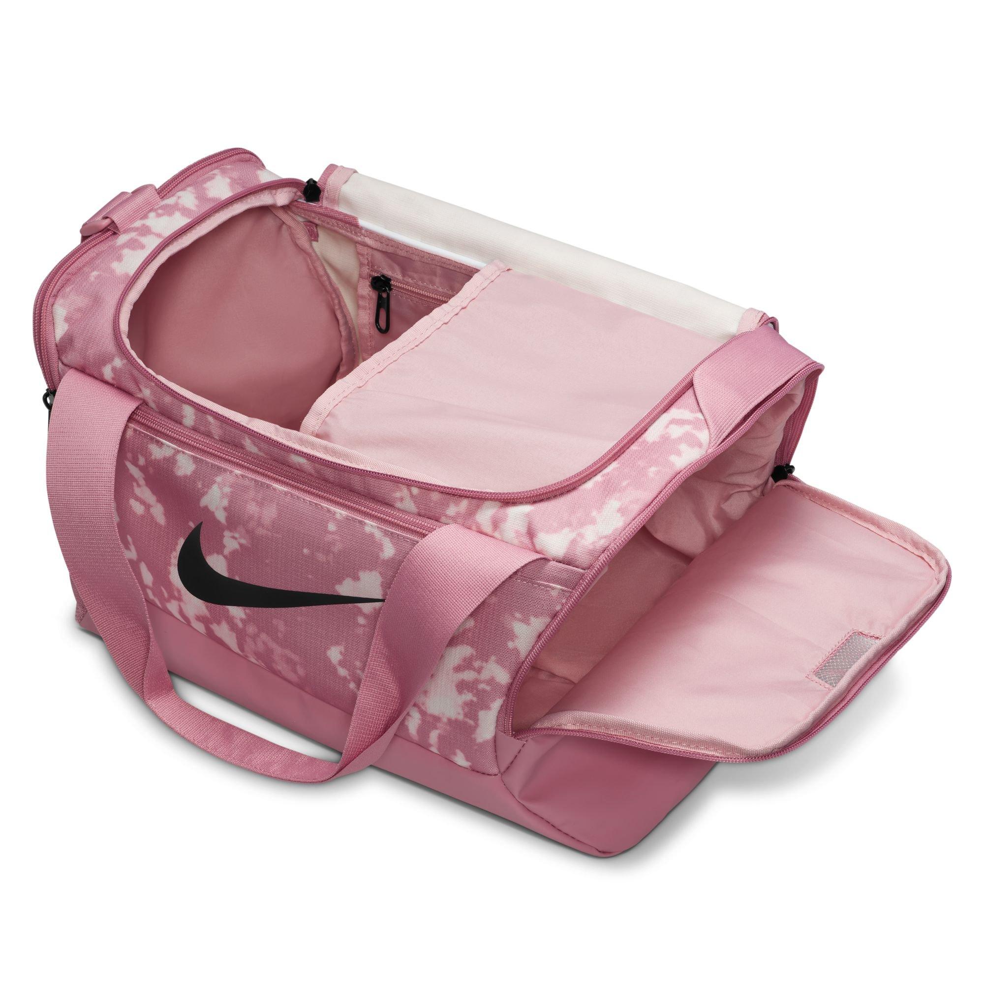 Nike Brasilia 9.5 Womens Pink Training Backpack Outdoors Casual Travel School Nike Brasilia 9.5 Small Training Duffel Bag - Pink main image 3