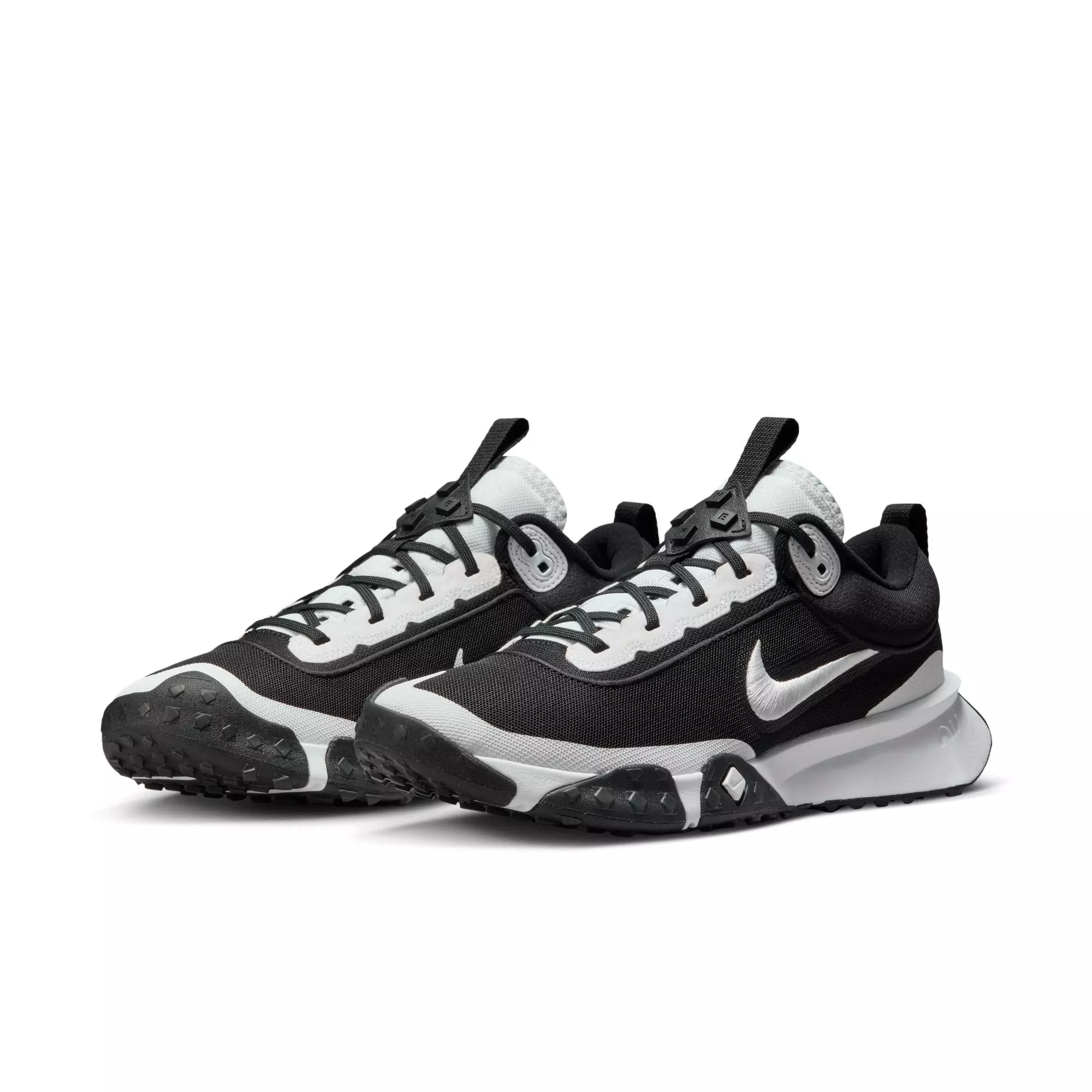 Nike Air Diamond Varsity Turf "Black/White" Men's Baseball Shoe - BLACK/WHITE