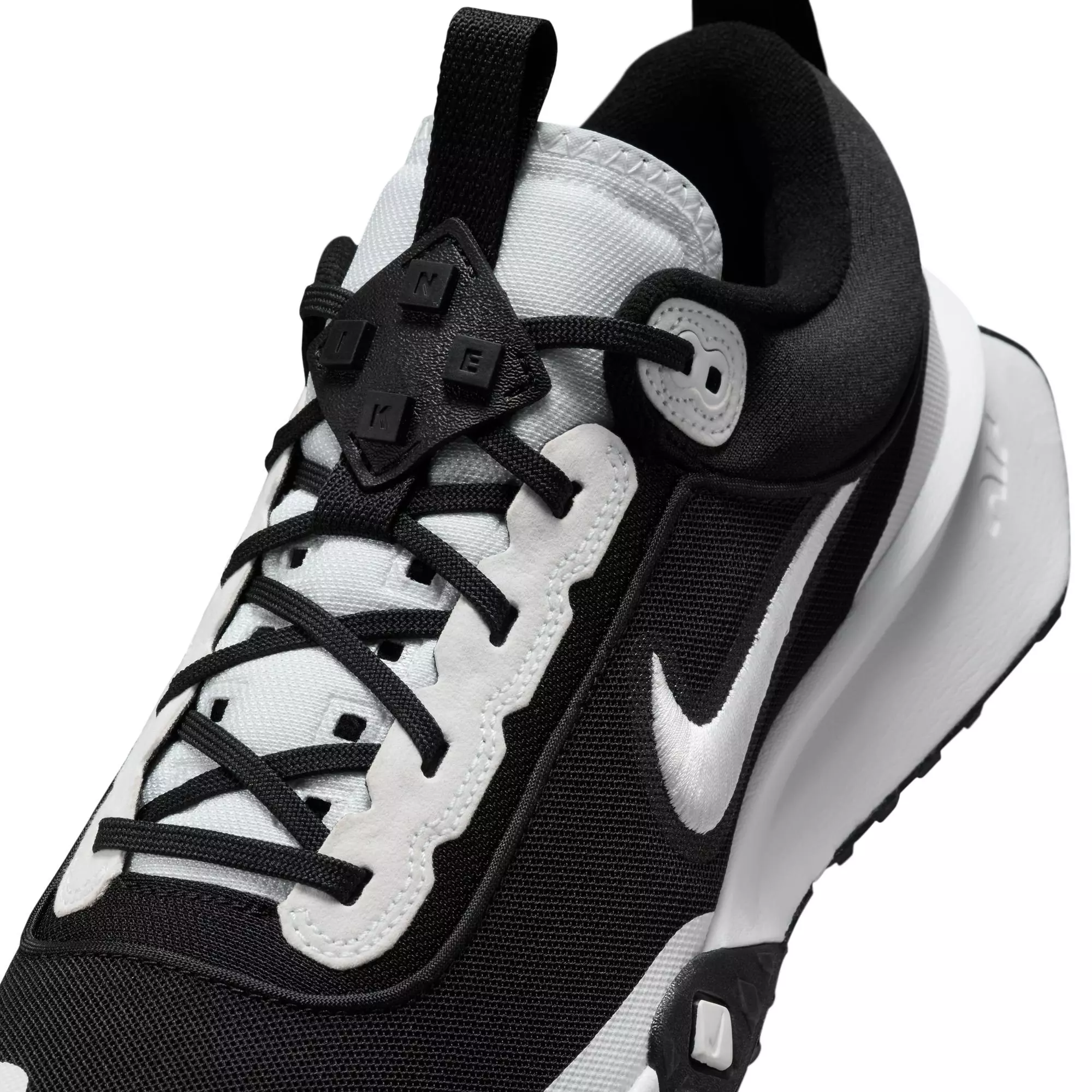 Nike Air Diamond Varsity Turf "Black/White" Men's Baseball Shoe - BLACK/WHITE