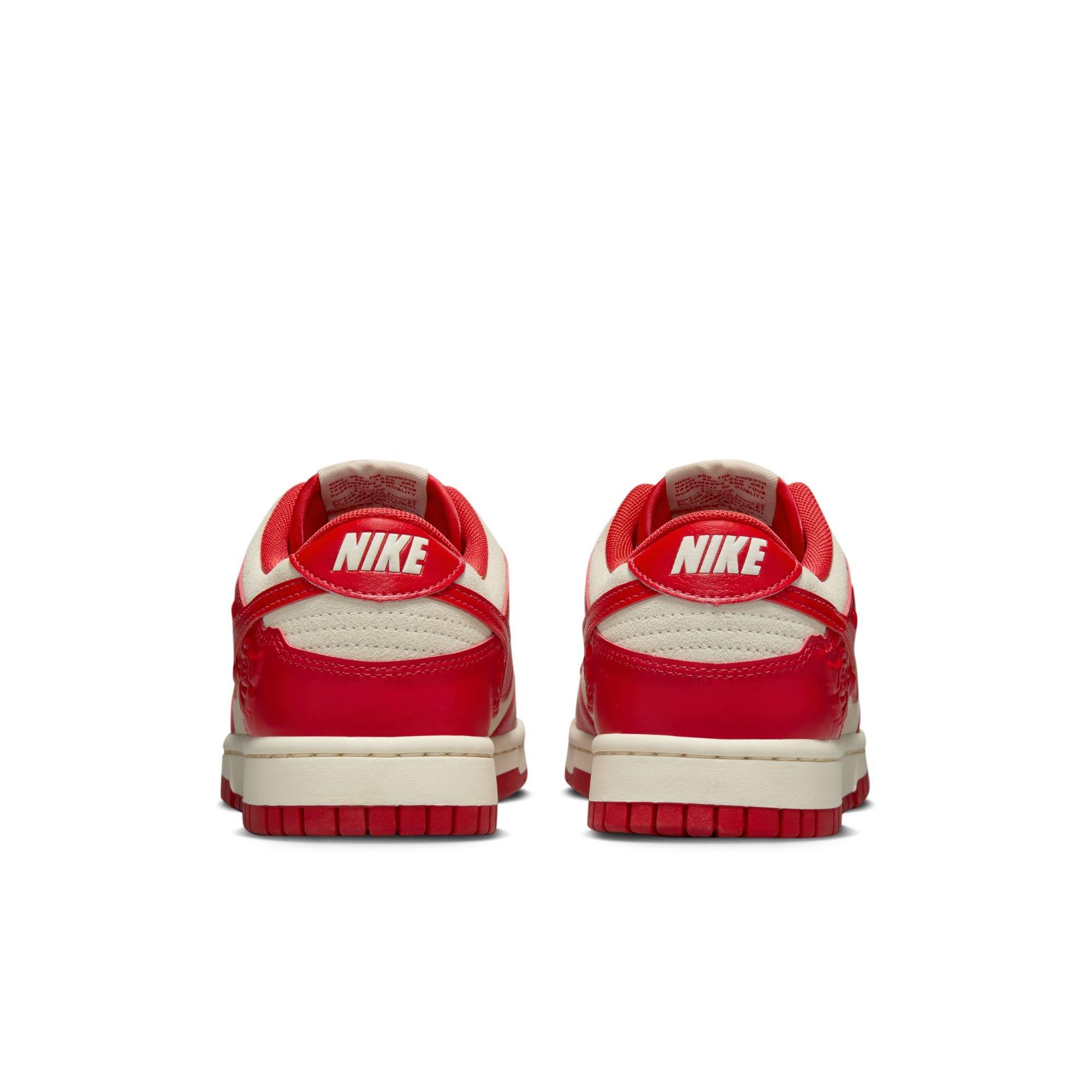 Nike Dunk Low "Roses" Women's Shoe