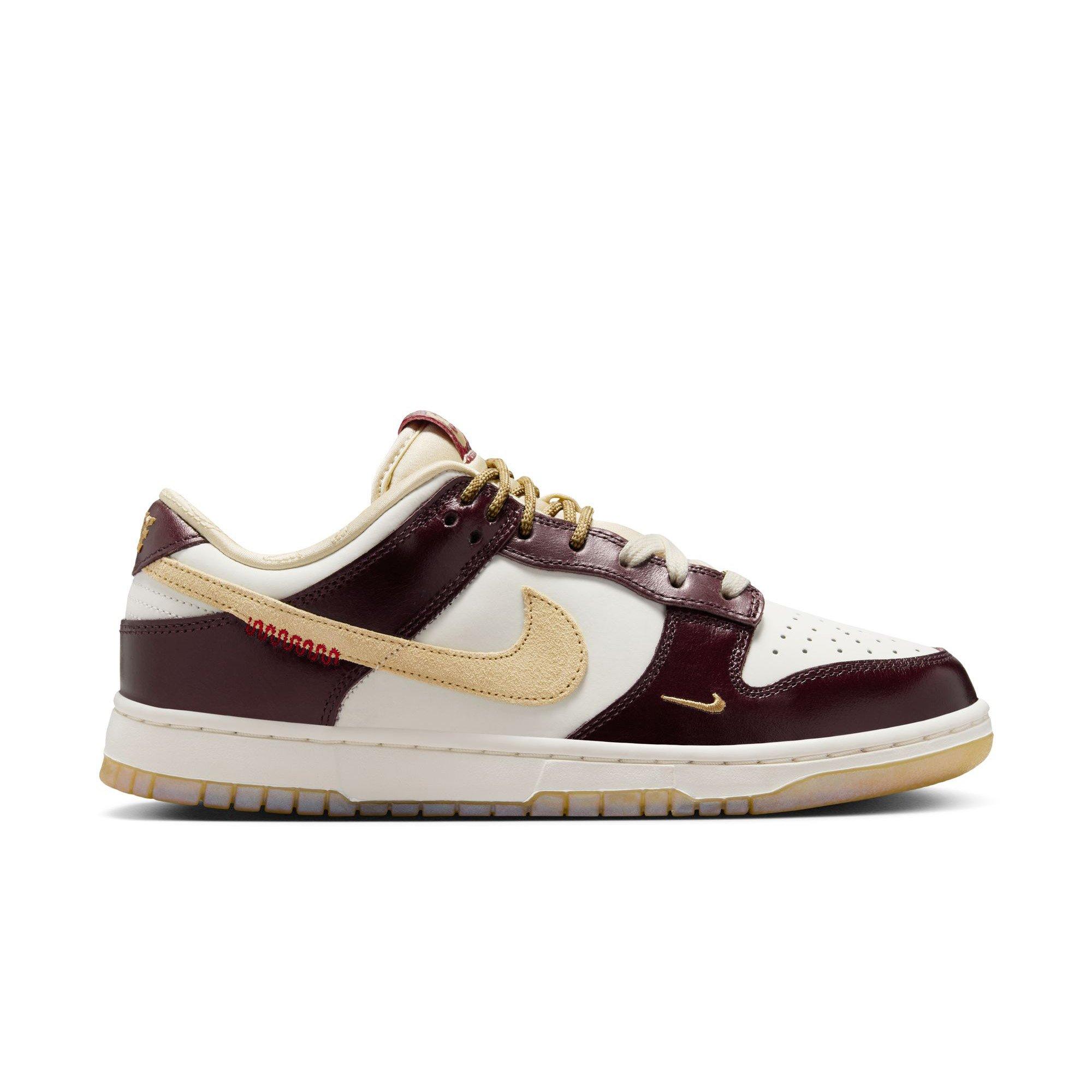 Nike Dunk Low LX Women display picture 3