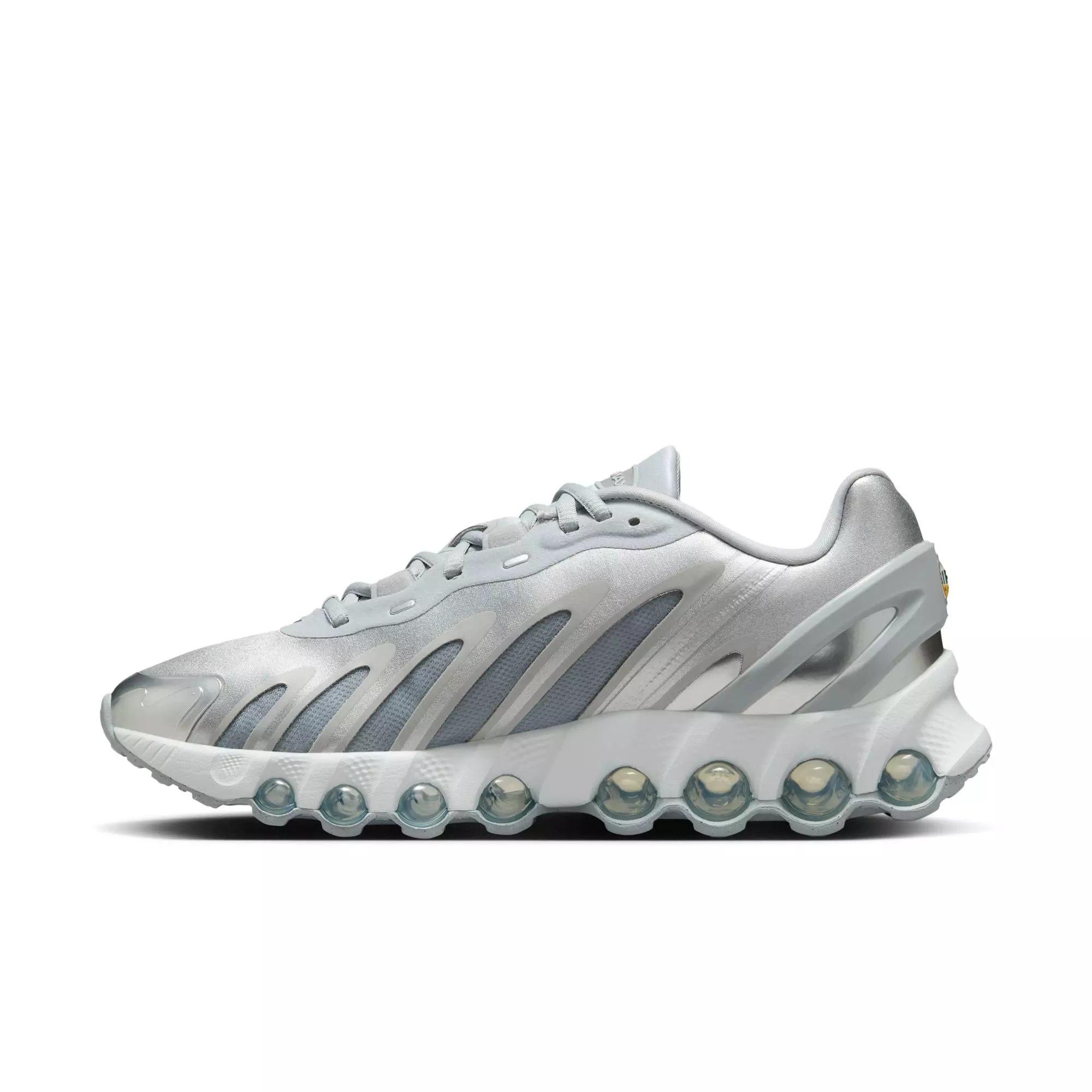 Nike Air Max Dn8 "Metallic Silver" Women's Shoe - WOLF GREY/METALLIC SILVER/OFF WHITE