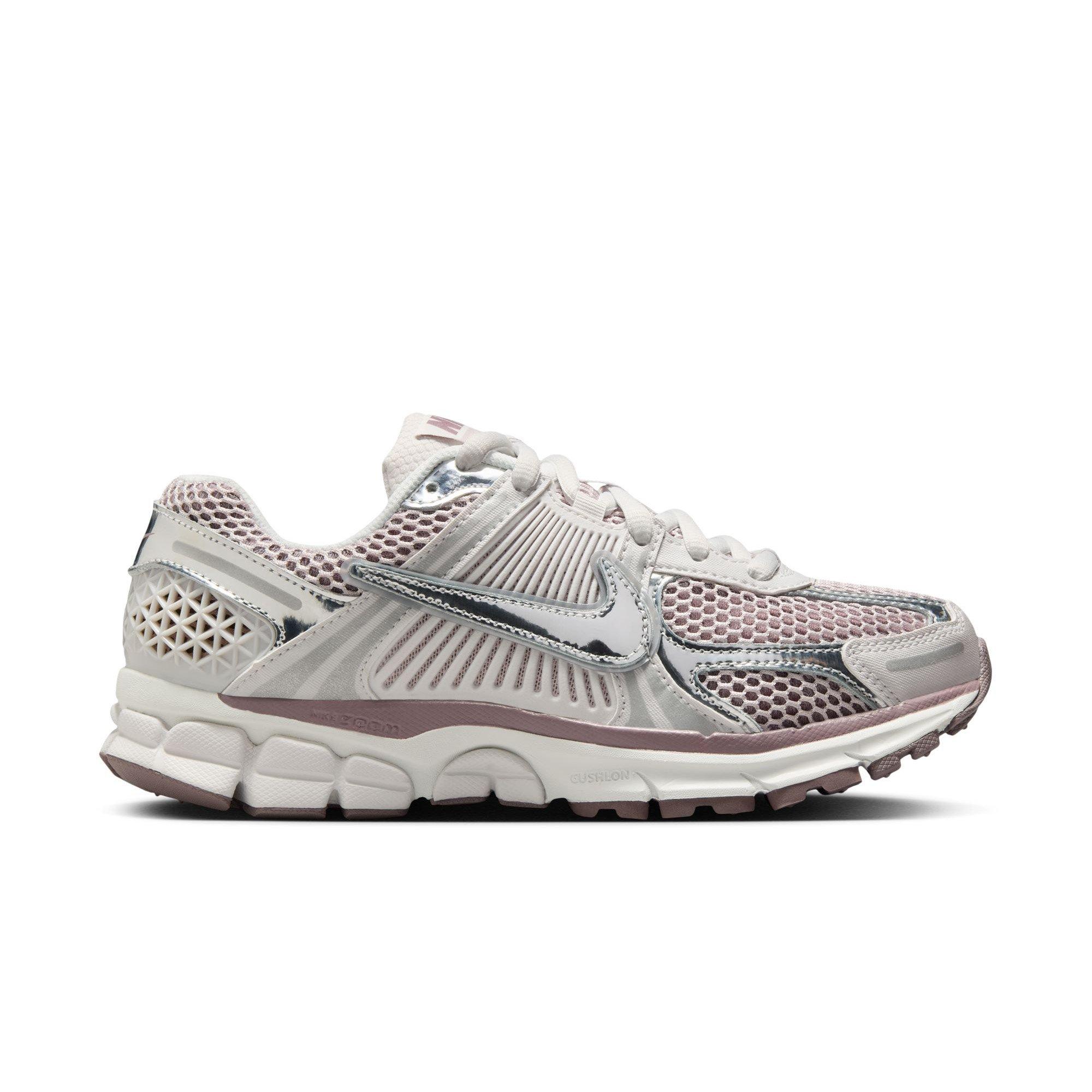 Nike Zoom Vomero 5 "Vast Grey/Metallic Silver" Women's Shoe - GREY/PURPLE Thumbnail View 1
