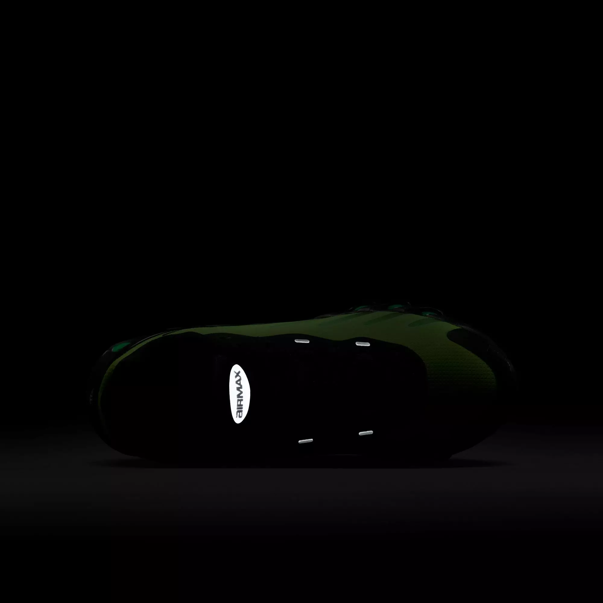 Nike Air Max Dn8 "Volt" Grade School Kids' Shoe - BLACK/GREEN STRIKE/VOLT