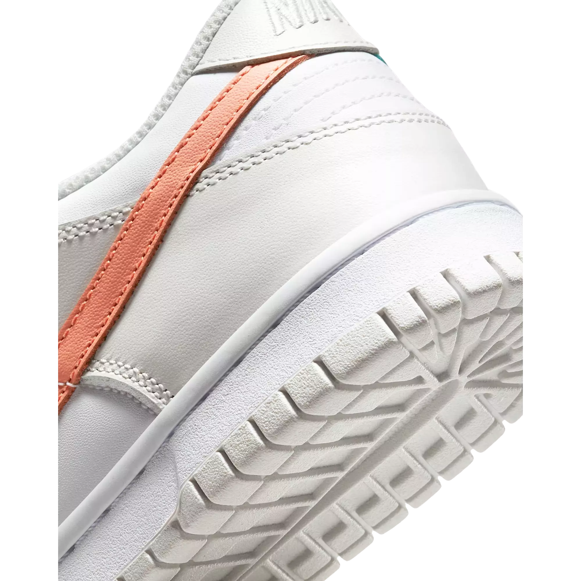 Nike Dunk Low "White/Platinum Tint/Tropical Twist/Crimson Bliss" Grade School Girls' Shoe - WHITE/GREY/PINK