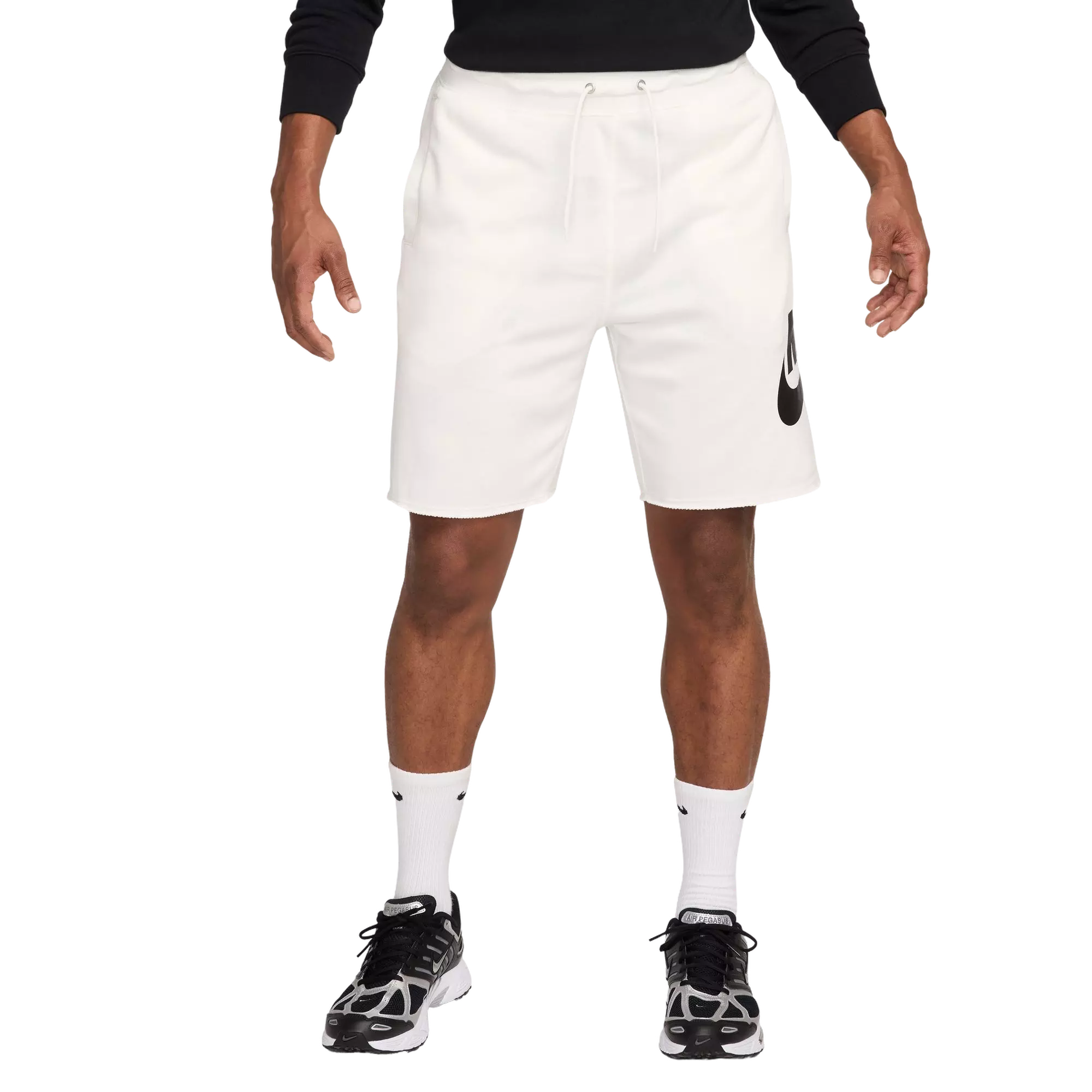 Nike Men's Club French Terry Alumni Shorts - WHITE