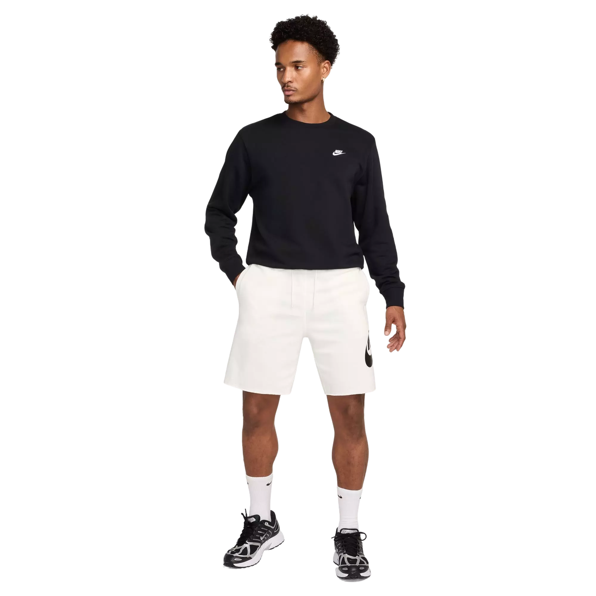 Nike Men's Club French Terry Alumni Shorts - WHITE