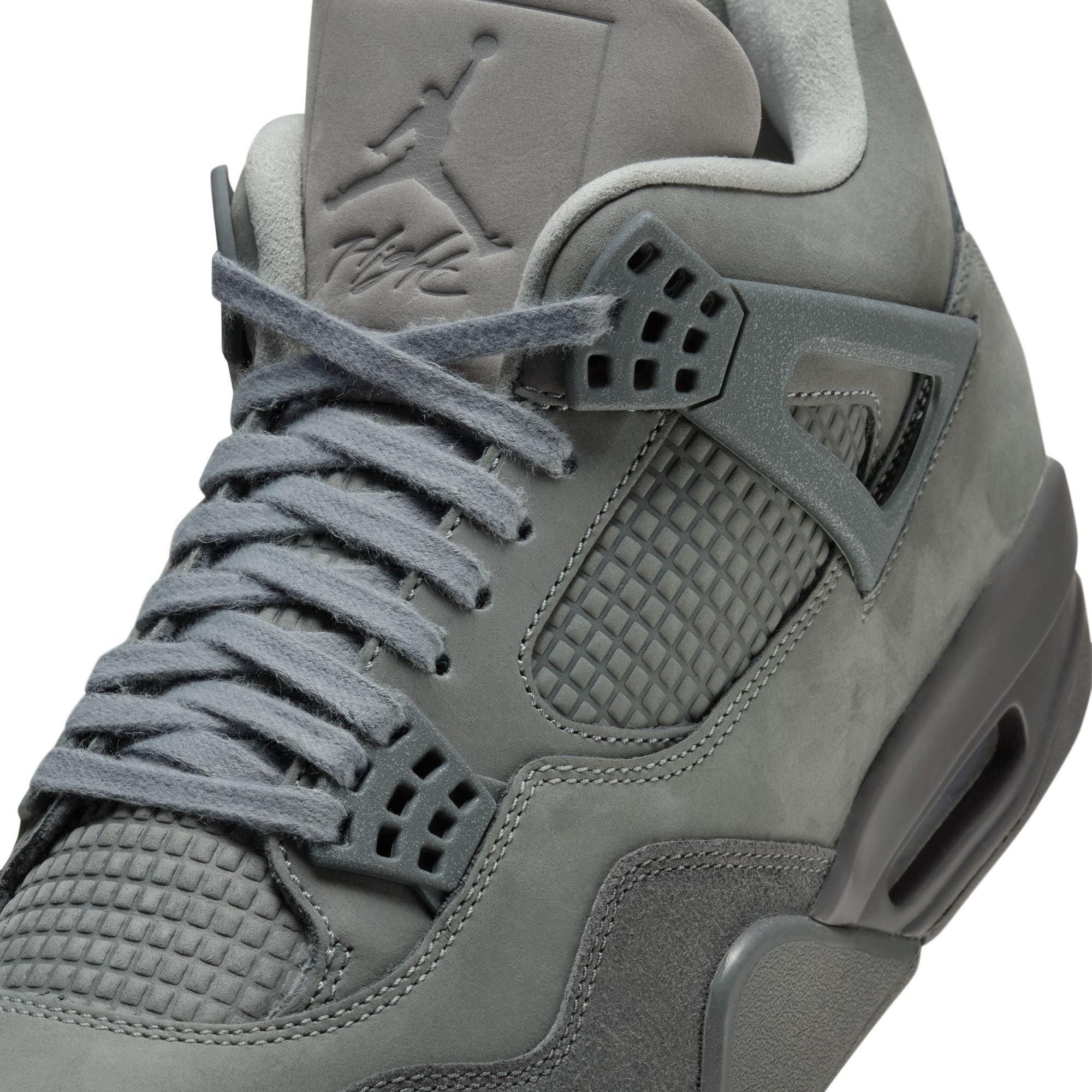 Jordan 4 Retro SE "Wet Cement" Men's Shoe -  SMOKE GREY/IRON GREY/CEMENT GREY Thumbnail View 4