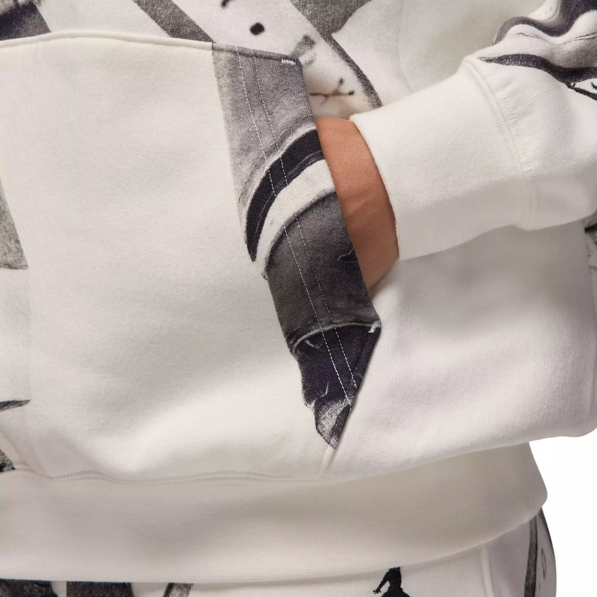 Jordan Women's Brooklyn Fleece Printed Pullover Hoodie - SAIL