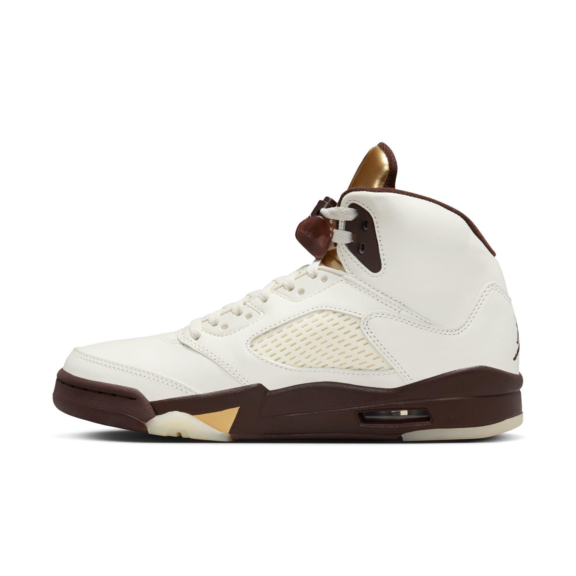 Jordan 5 Retro "Golden Ticket" Women's Shoe - EARTH/METALLIC GOLD/SAIL Thumbnail View 9