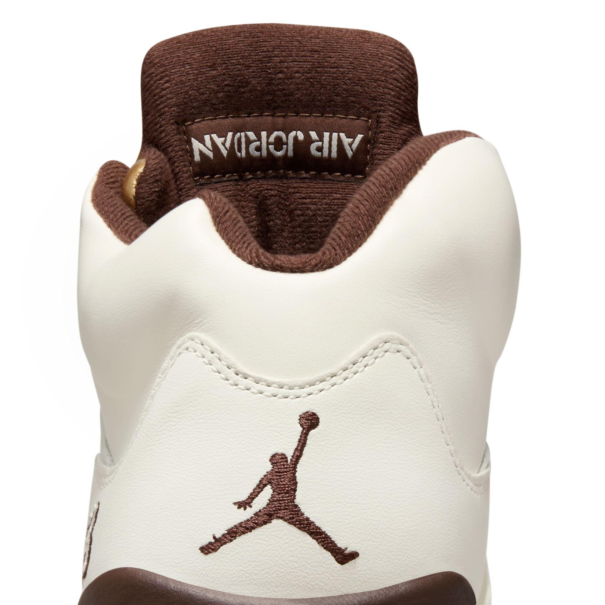 Jordan 5 Retro "Golden Ticket" Women's Shoe - EARTH/METALLIC GOLD/SAIL Thumbnail View 6