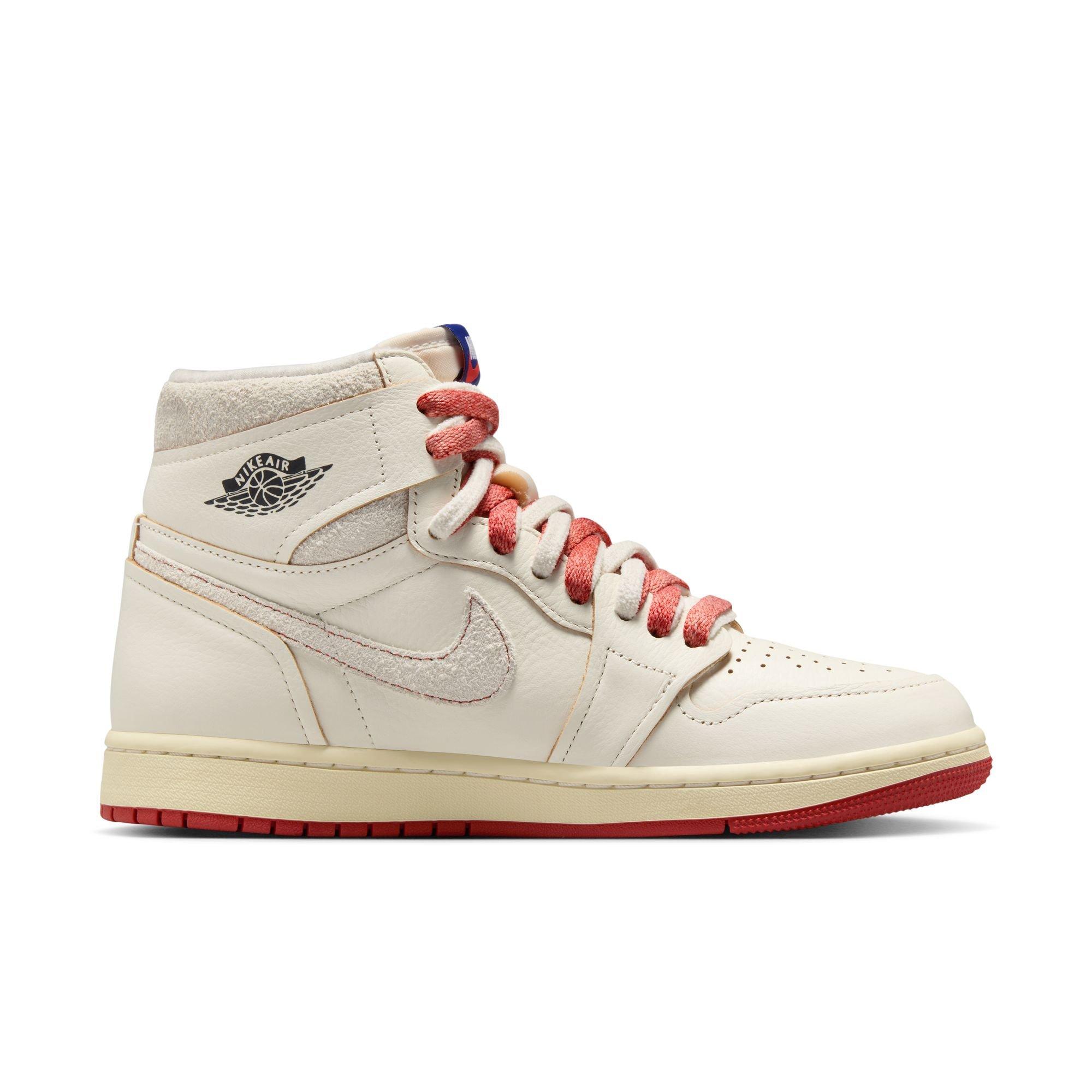 Amazon.com | Air Jordan 1 Mid WMNS Sneakers, White/Black