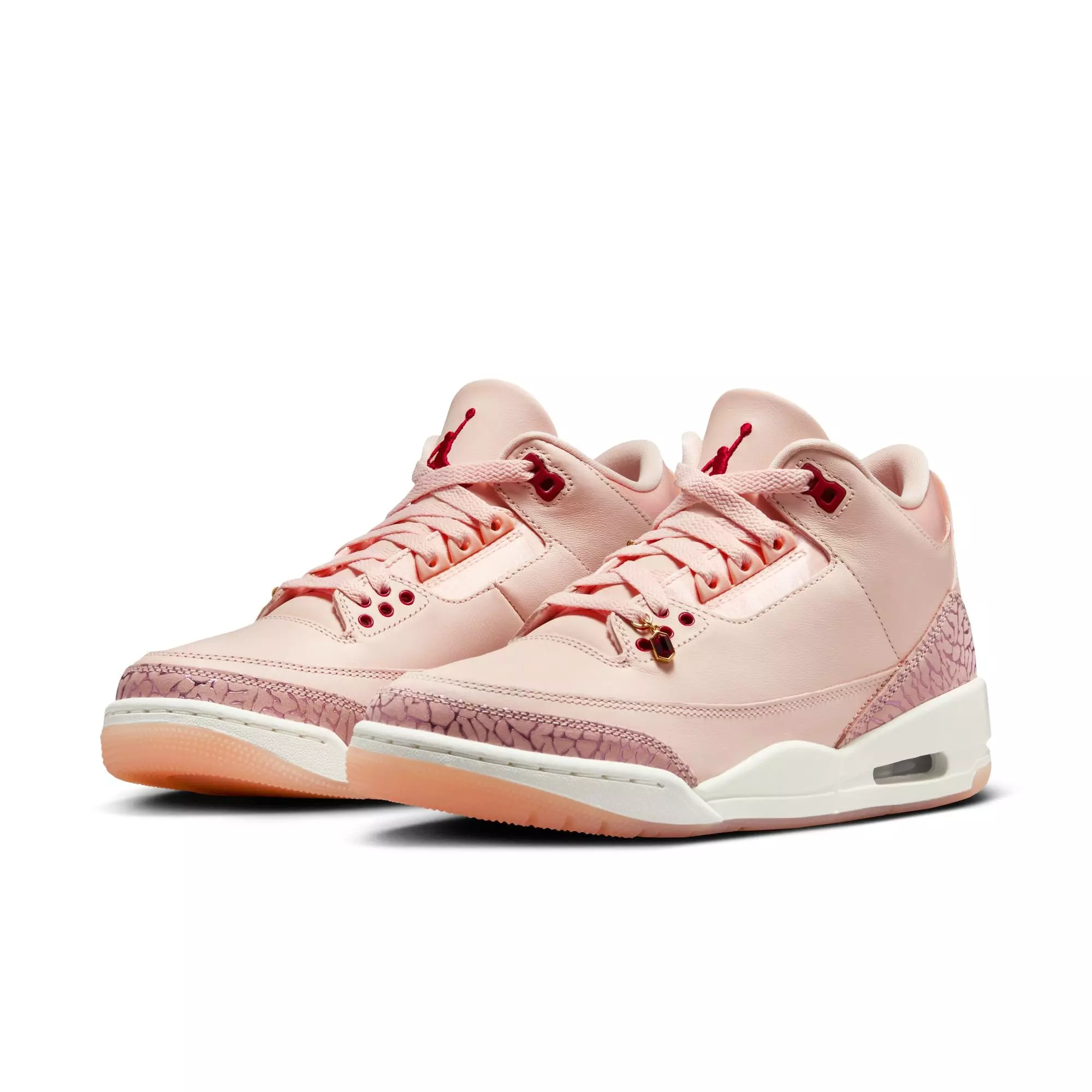 Jordan 3 Retro "Treat Yourself" Women's Shoe - WASHED CORAL/GYM RED/SAIL