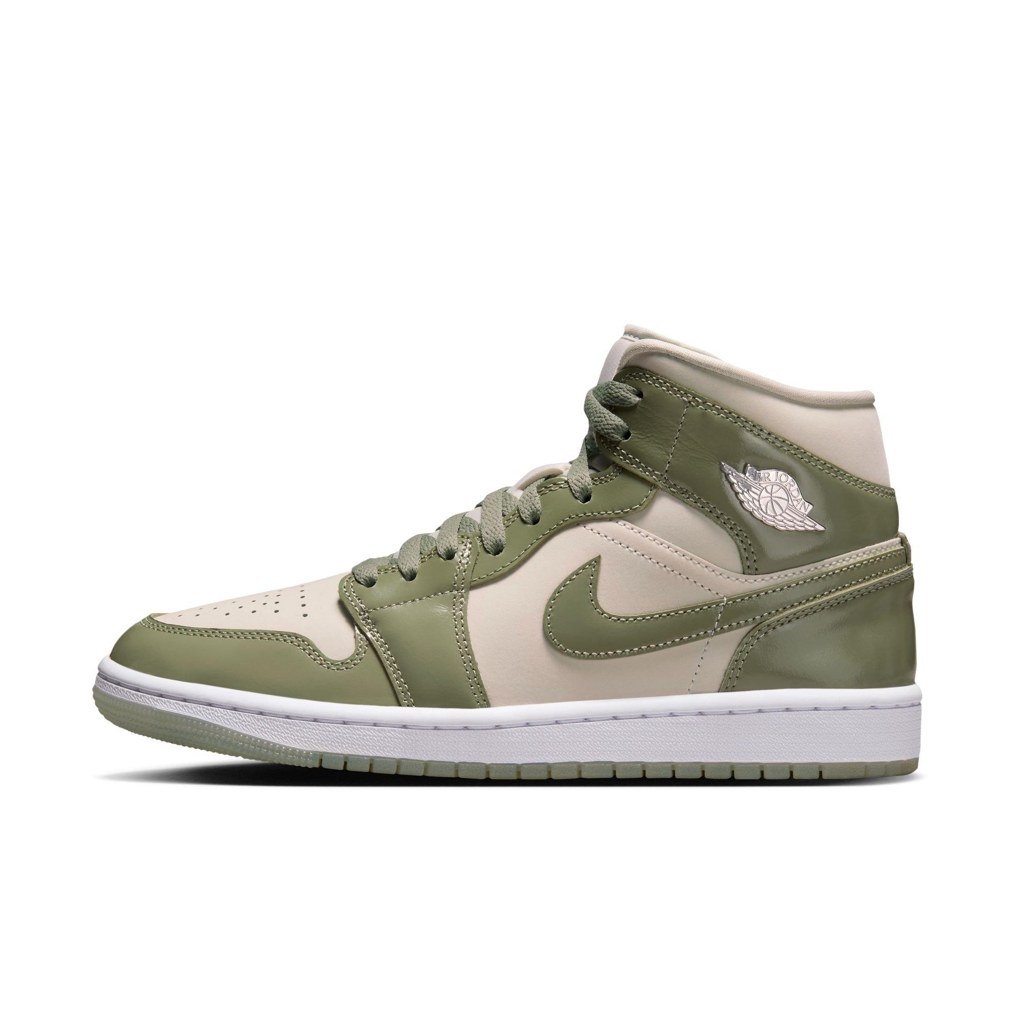 Jordan 1 Mid SE "Sea Glass/Oil Green/Metallic Silver" Women's Shoe - GREEN Thumbnail View 3