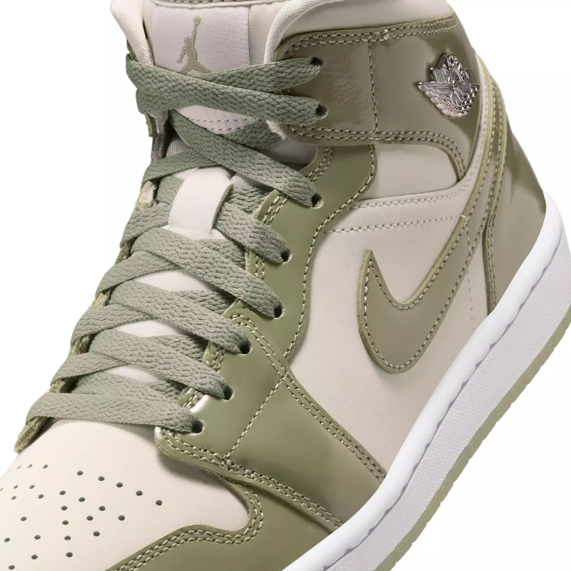 Jordan 1 Mid SE "Sea Glass/Oil Green/Metallic Silver" Women's Shoe - GREEN