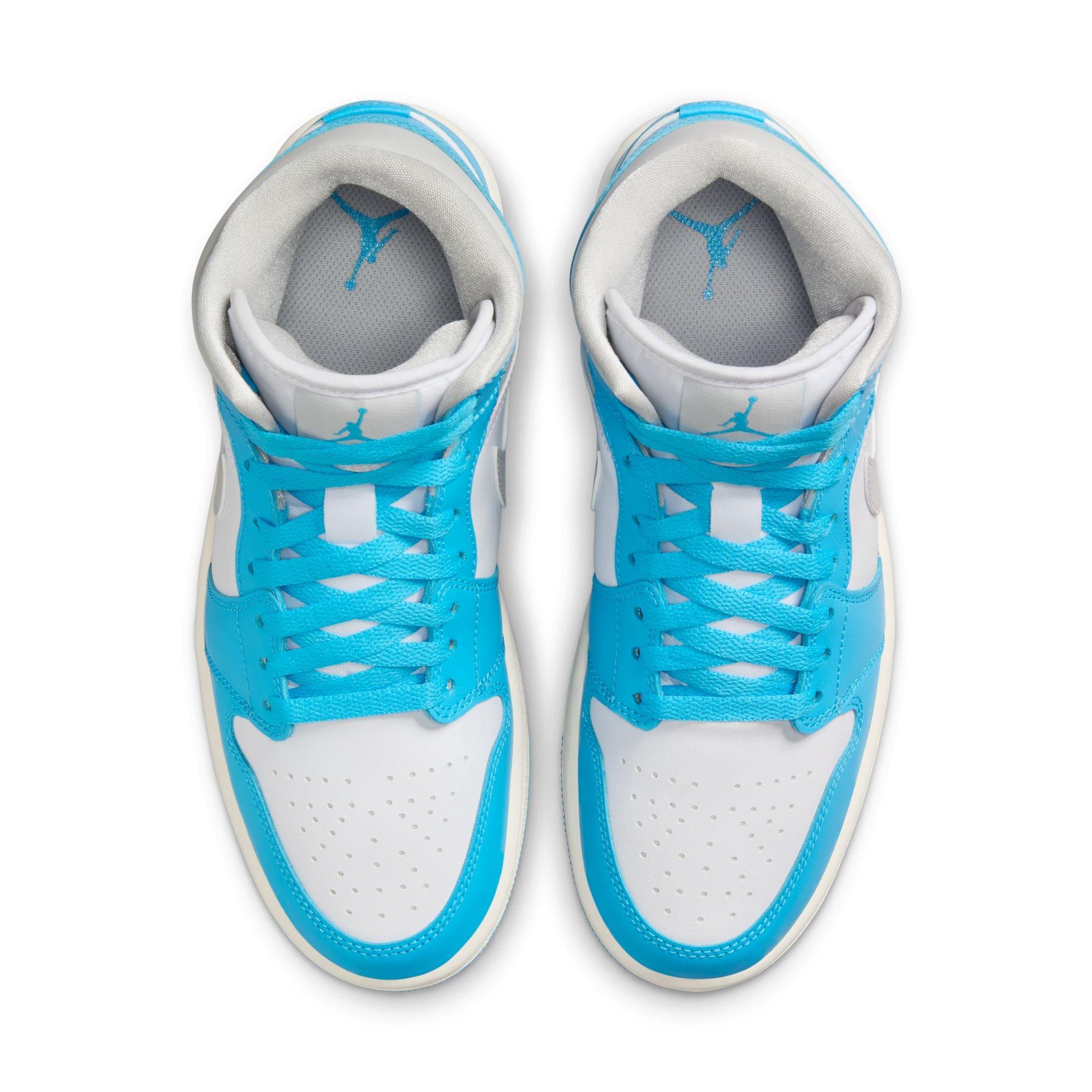 Jordan 1 Mid "Dk Powder Blue/Neutral Grey/White/Sail" Women's Shoe - BLUE/WHITE Thumbnail View 7