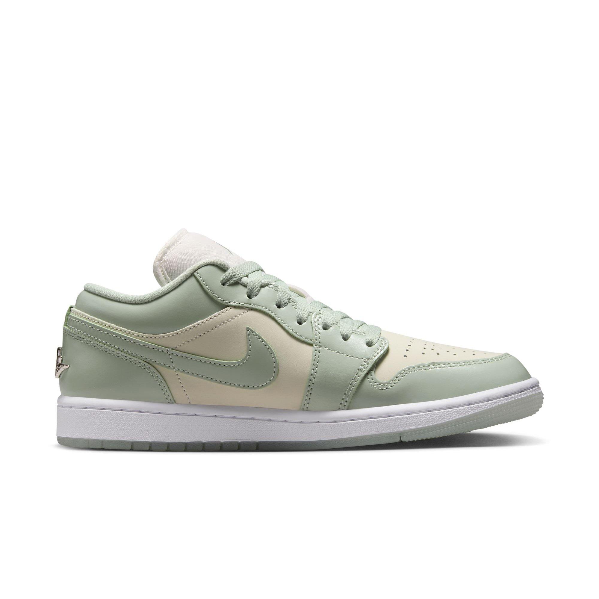 Jordan 1 Low SE Women's&nbsp;"Sail/Seafoam/Metallic Silver/White"&nbsp;Shoe