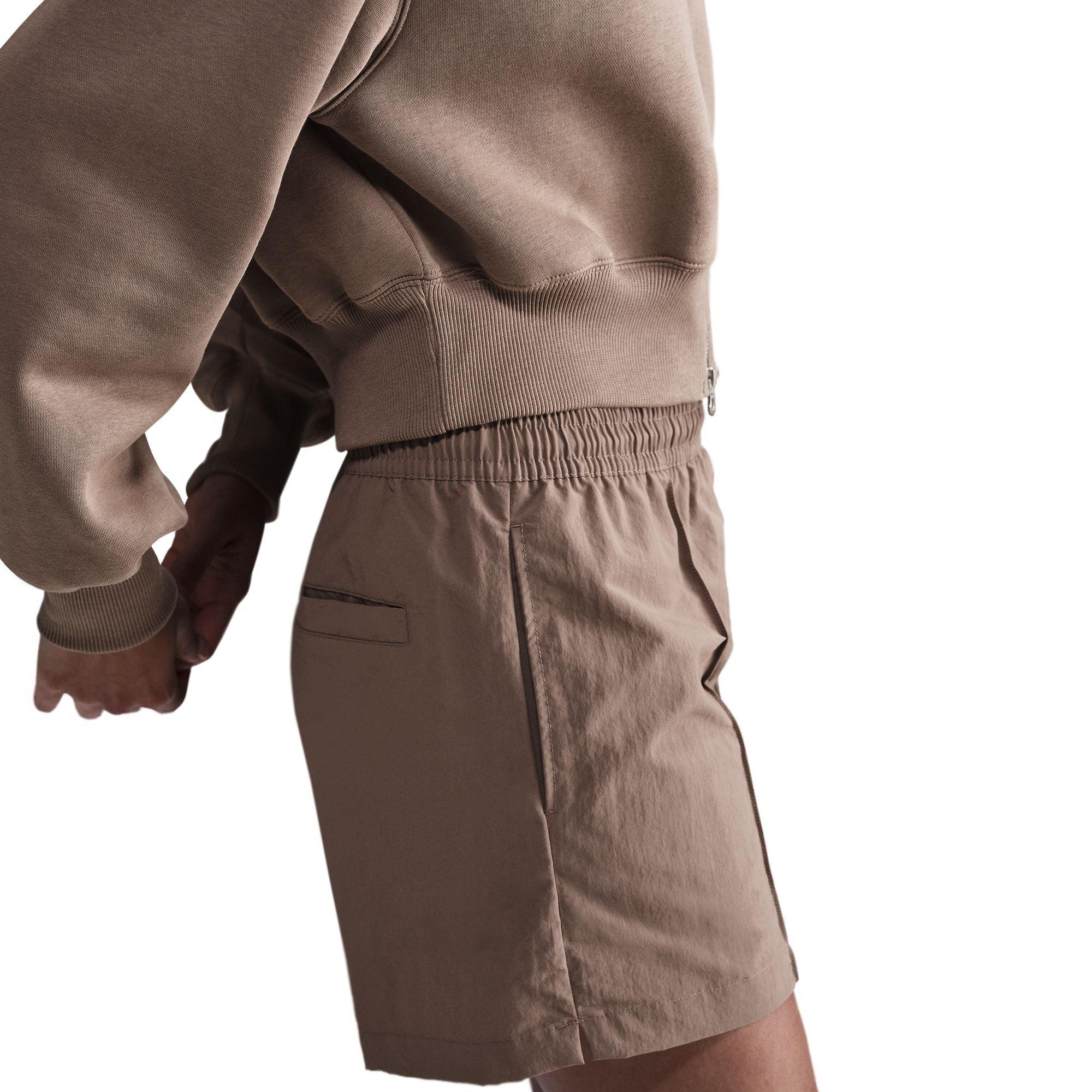 Nike Women's Sportswear Every Wovens Mid-Rise 5" Shorts - BROWN Thumbnail View 4