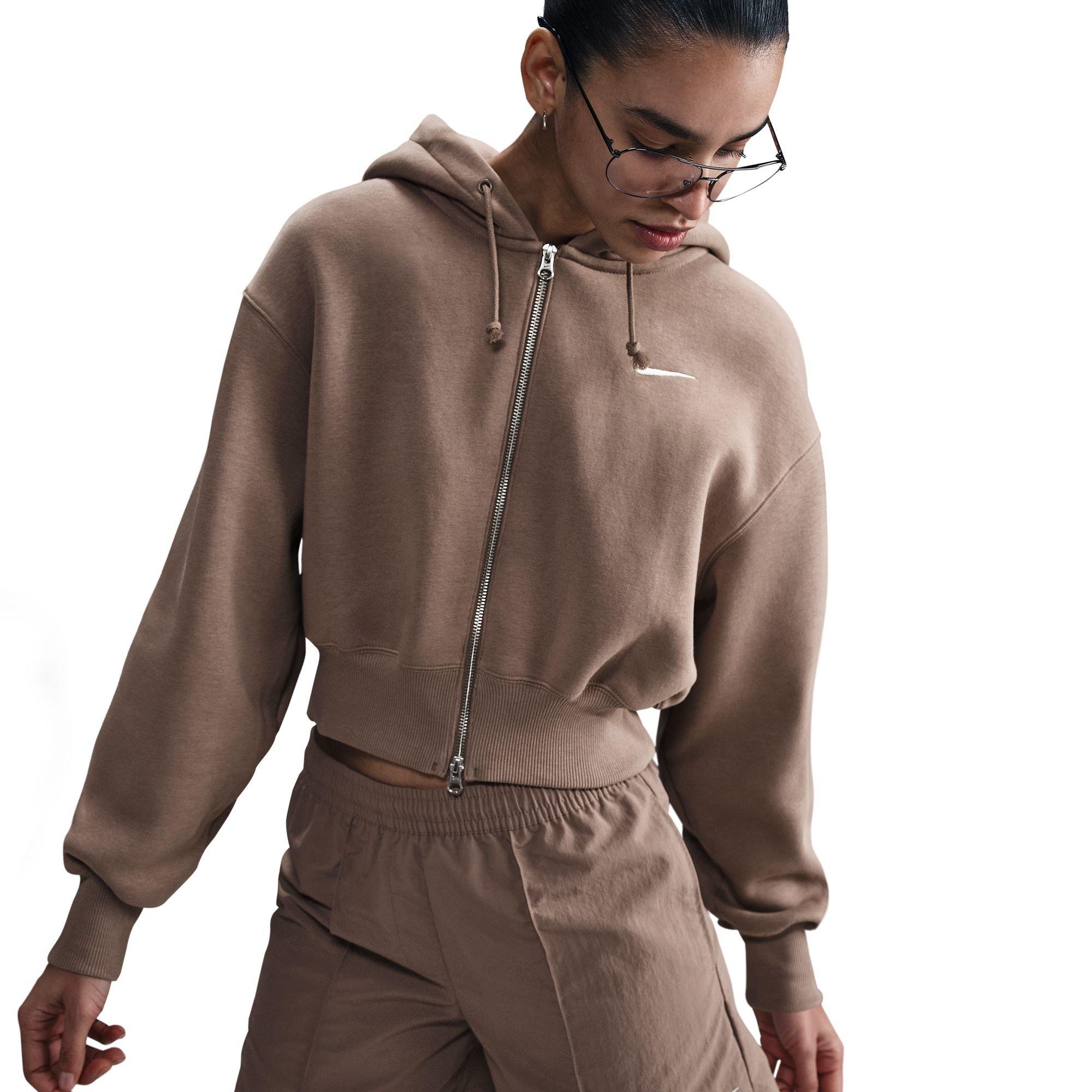 Nike Women's Sportswear Every Wovens Mid-Rise 5" Shorts - BROWN Thumbnail View 5